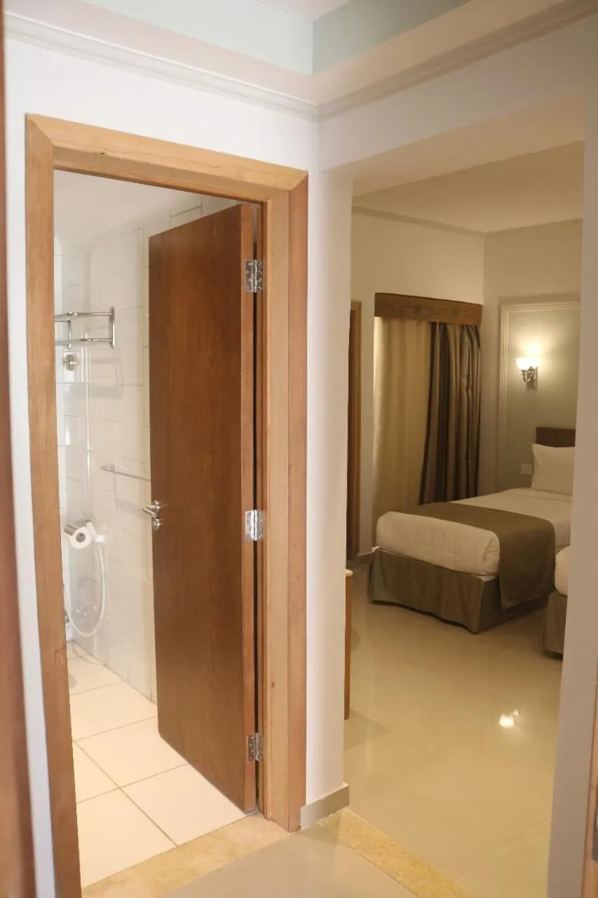 Bedroom in Green Leaves Hotel