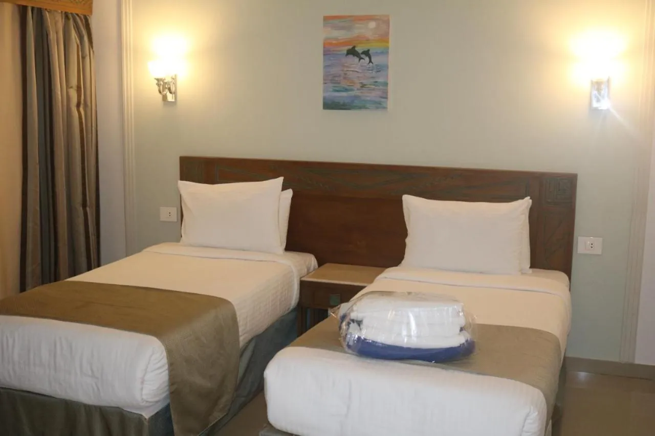 Bedroom in Green Leaves Hotel