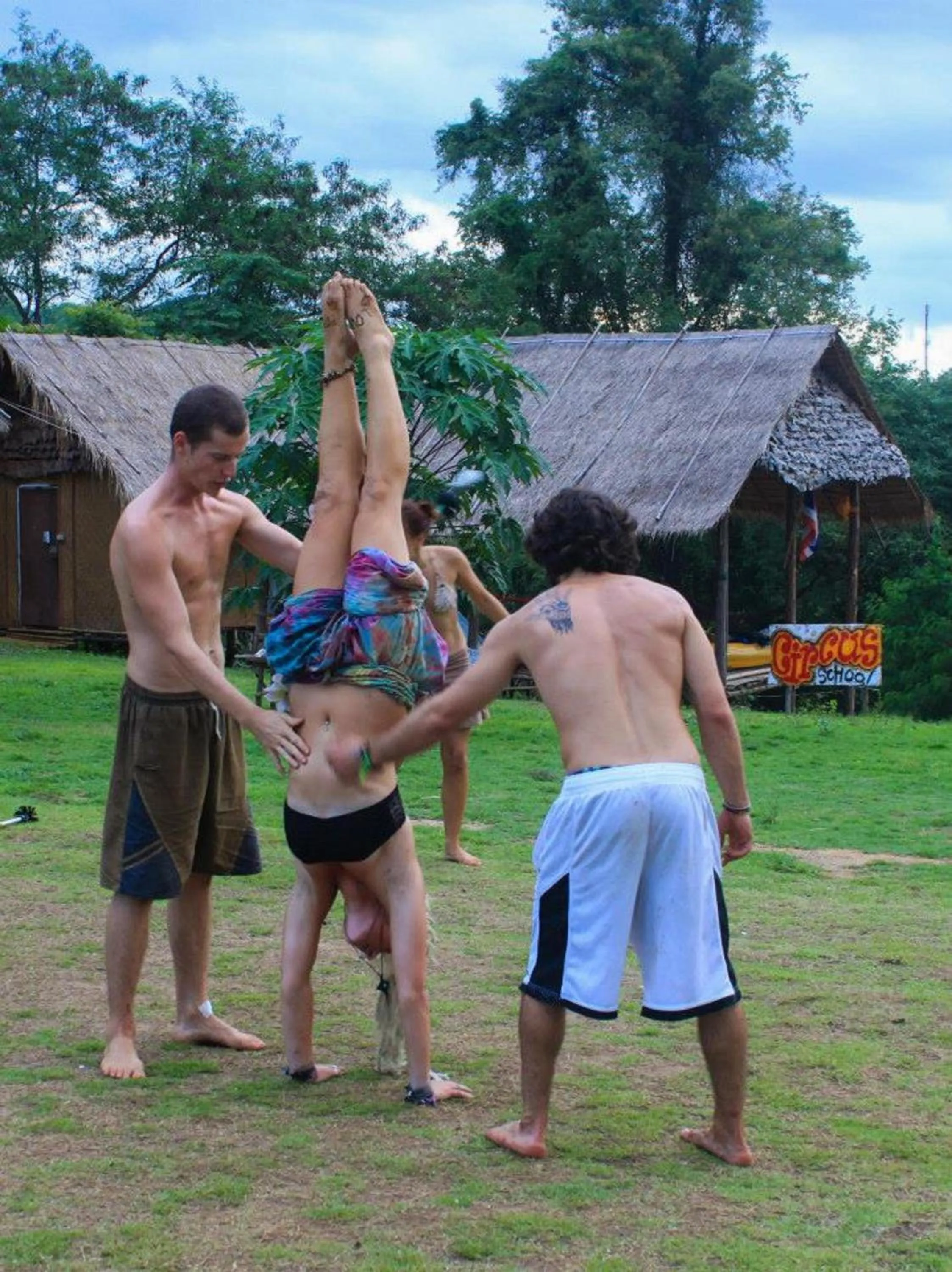 People in Pai circus hostel