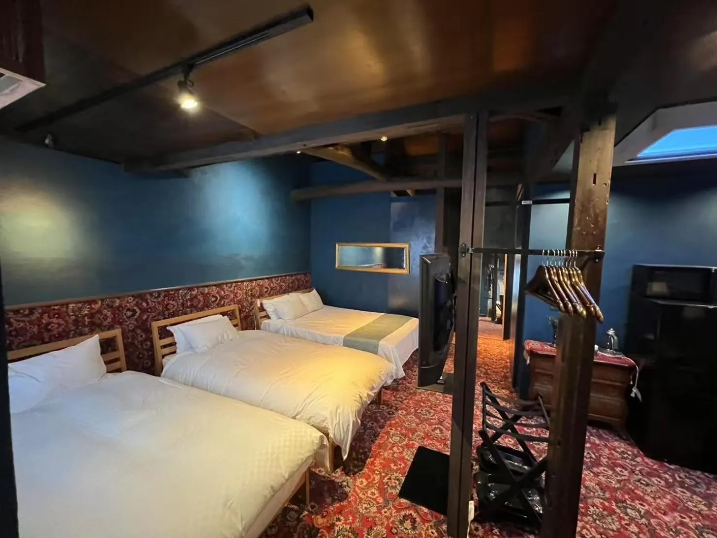 Bed in HOTEL Clam Chowder