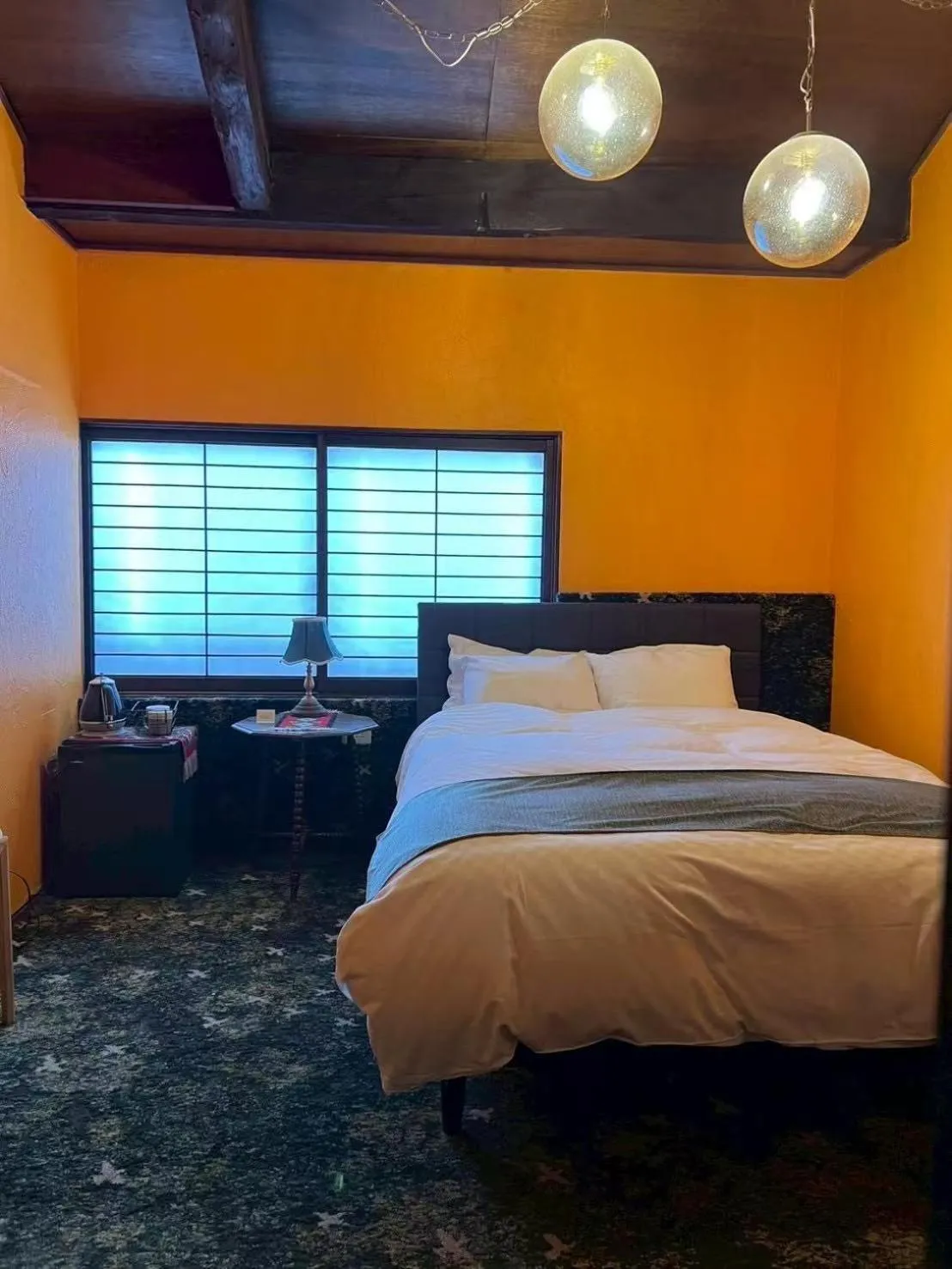 Bed in HOTEL Clam Chowder