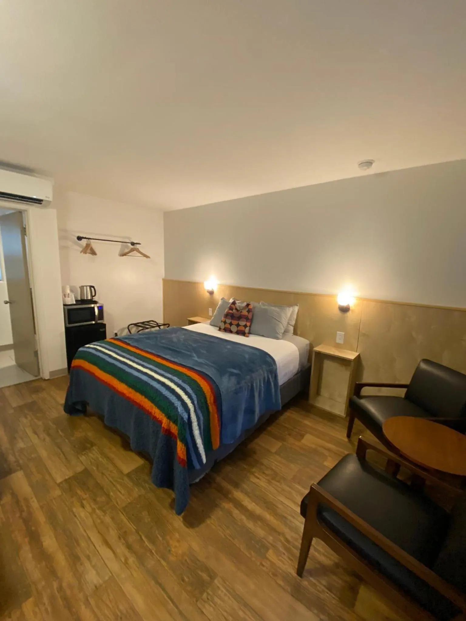 Bed in City Center Motel