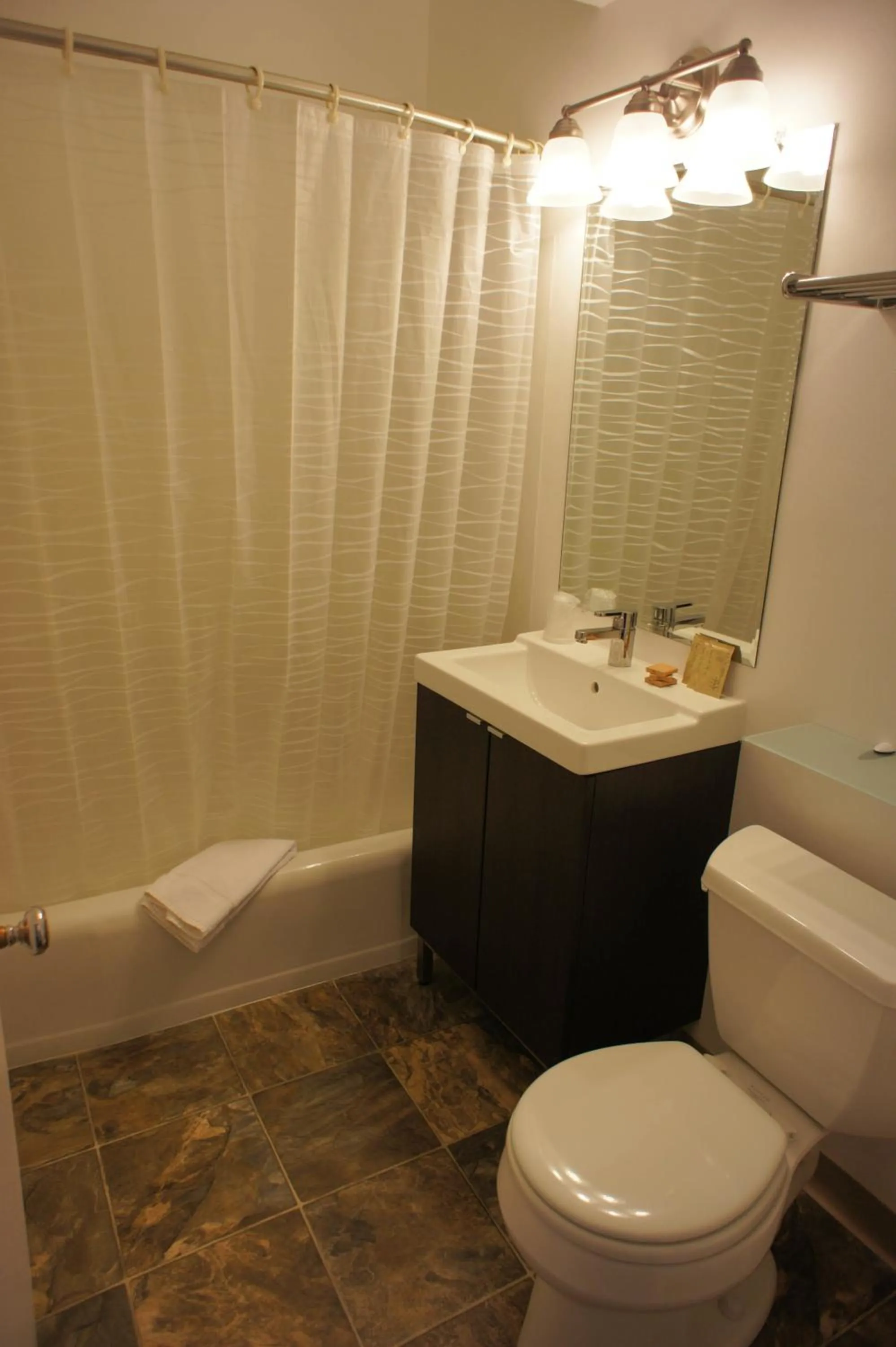 Shower in City Center Motel