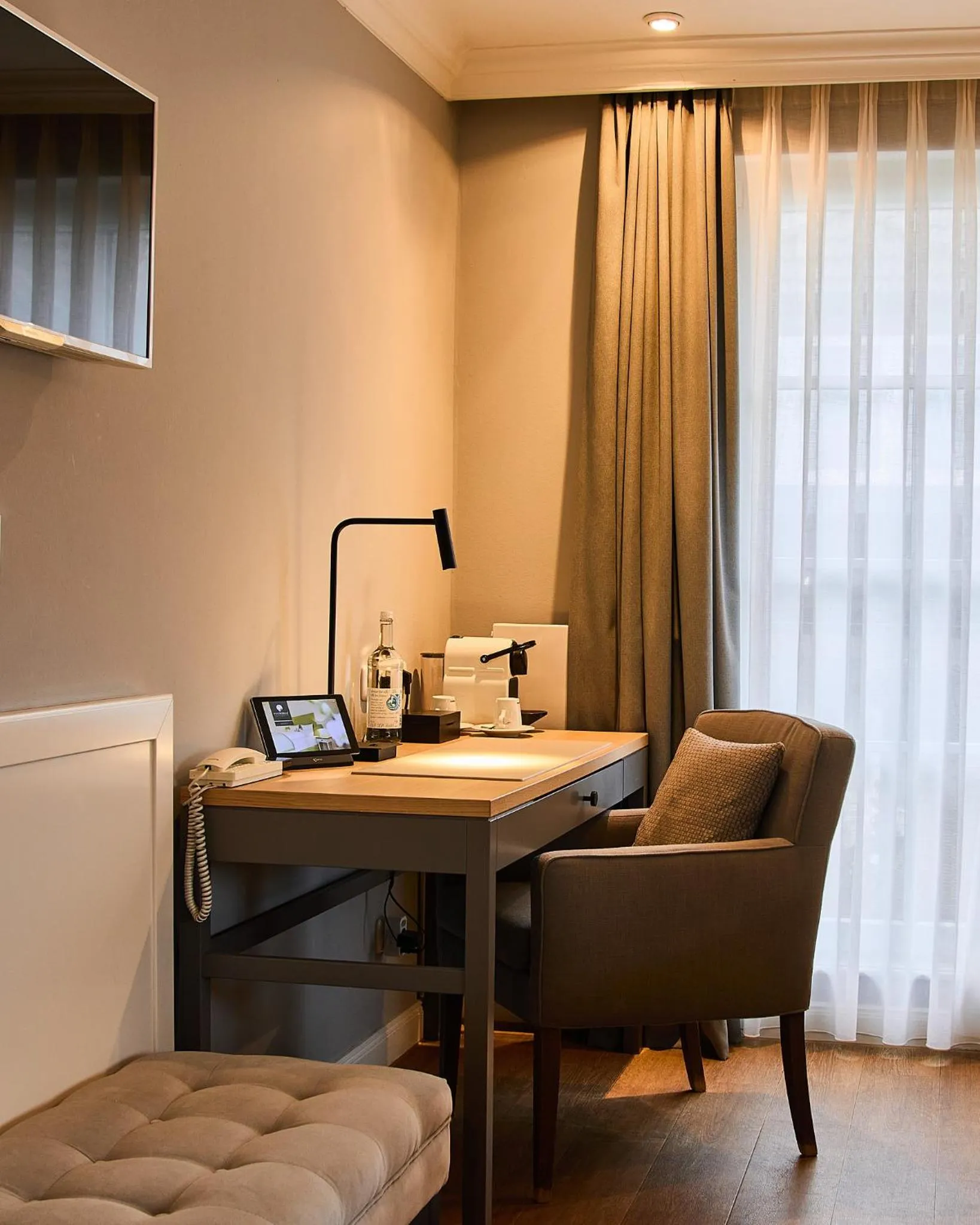 Fuchsbau Romantik Hotel & SPA Restaurant & FOX Bar