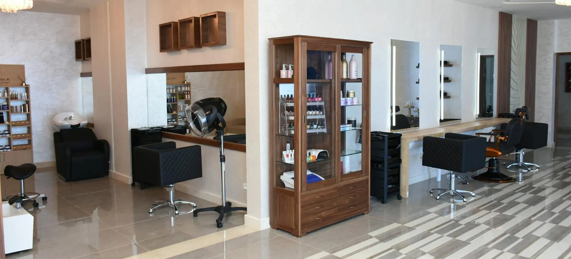 hair dresser in Pickalbatros White Beach Taghazout - Adults Friendly 16 Years Plus - Ultra All Inclusive