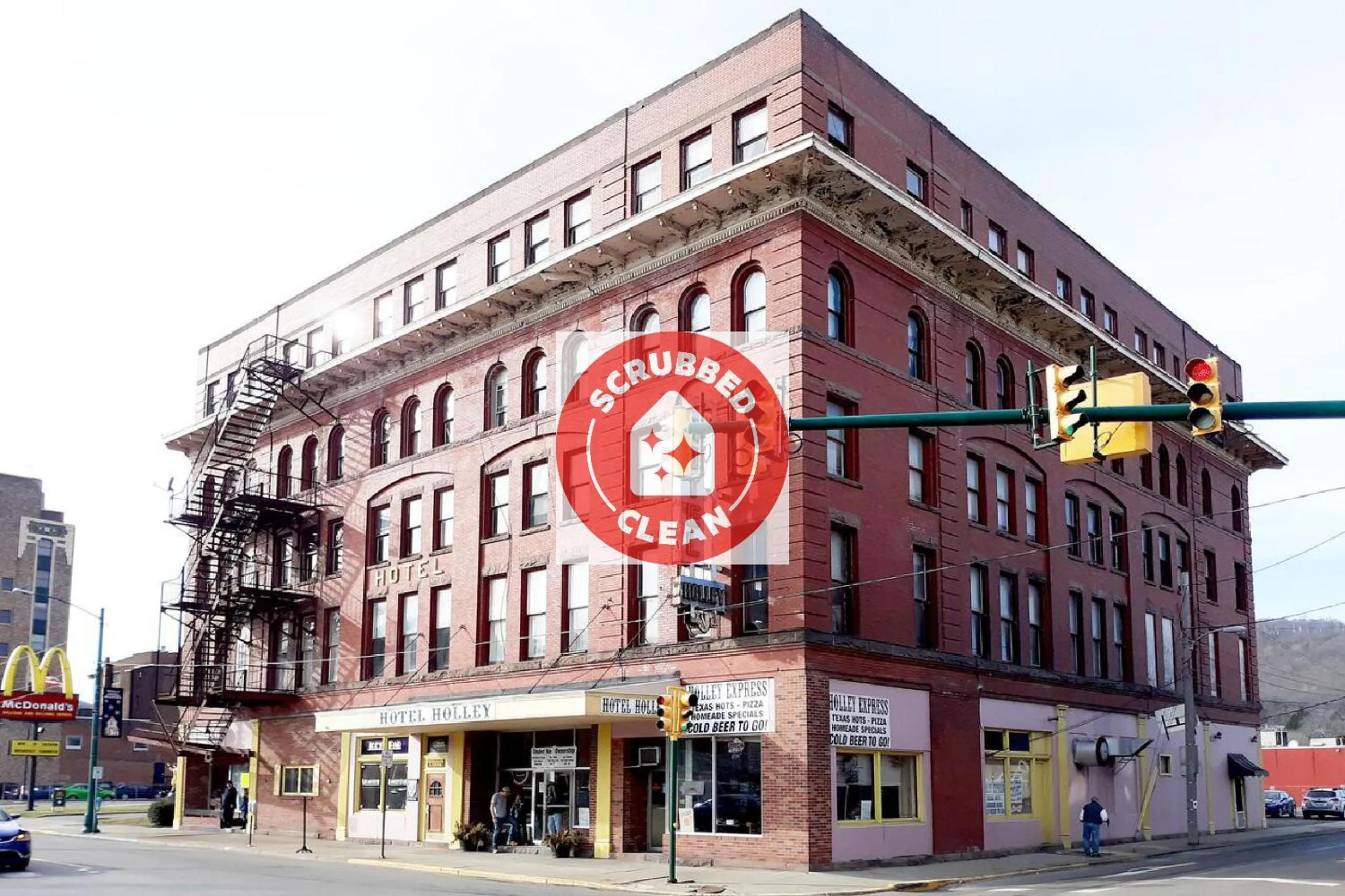 Property building in OYO Hotel Bradford Main St PA