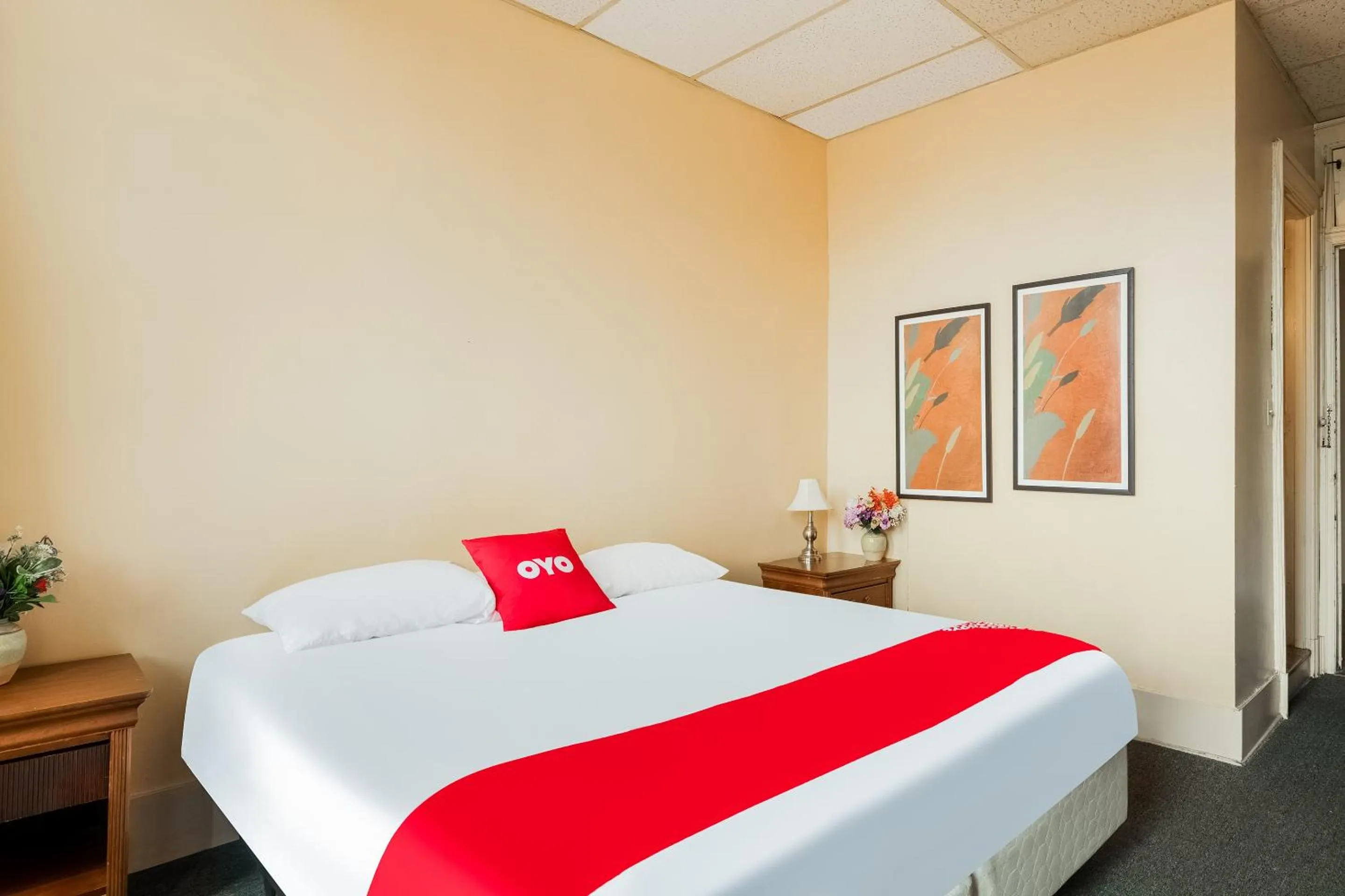 Bedroom in OYO Hotel Bradford Main St PA