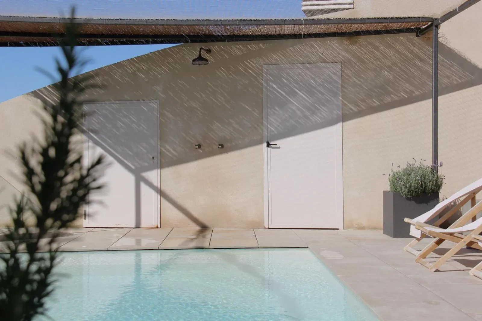 Swimming pool in Hotel Palau Macelli & Spa