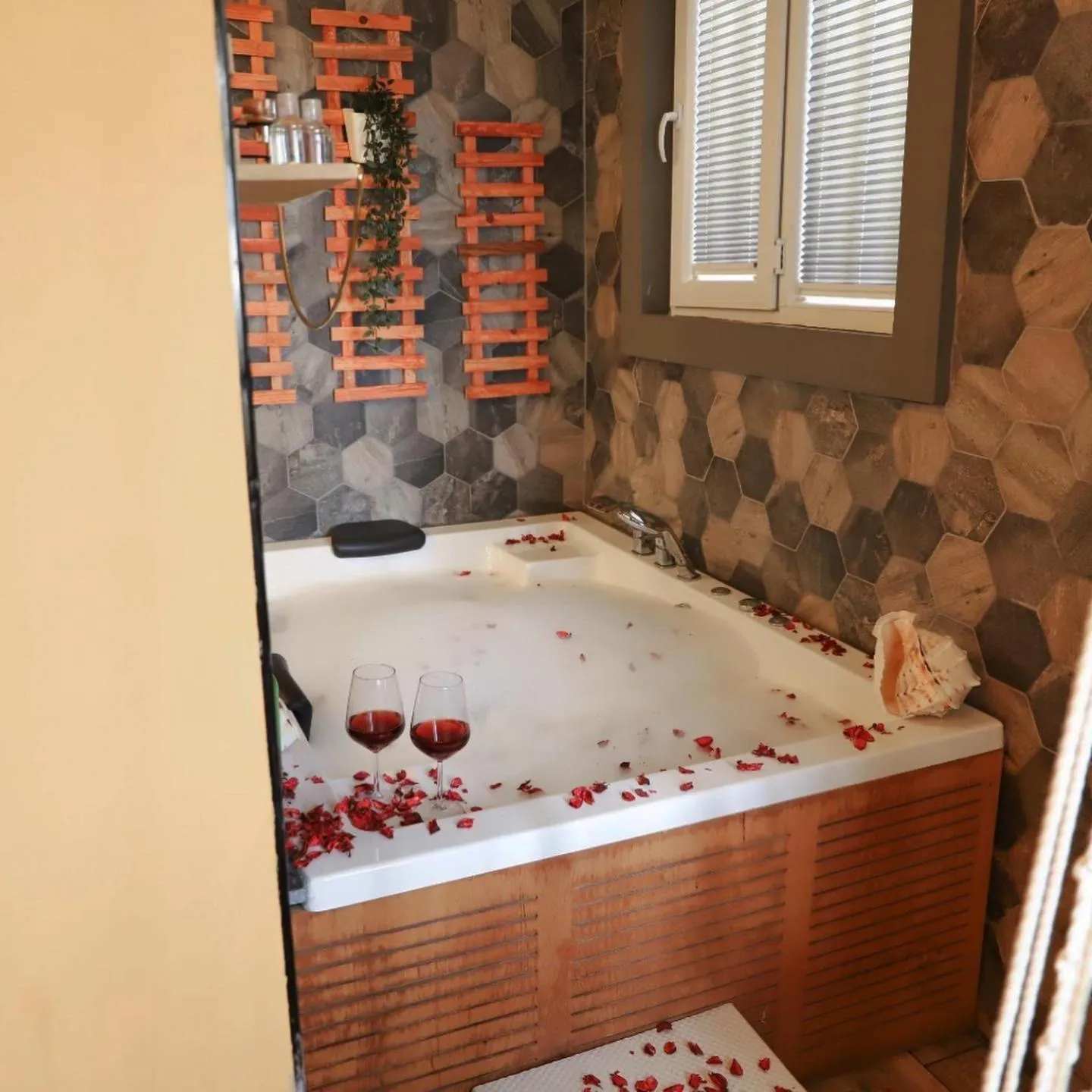 Spa and wellness centre/facilities in BetaS GuestHouse