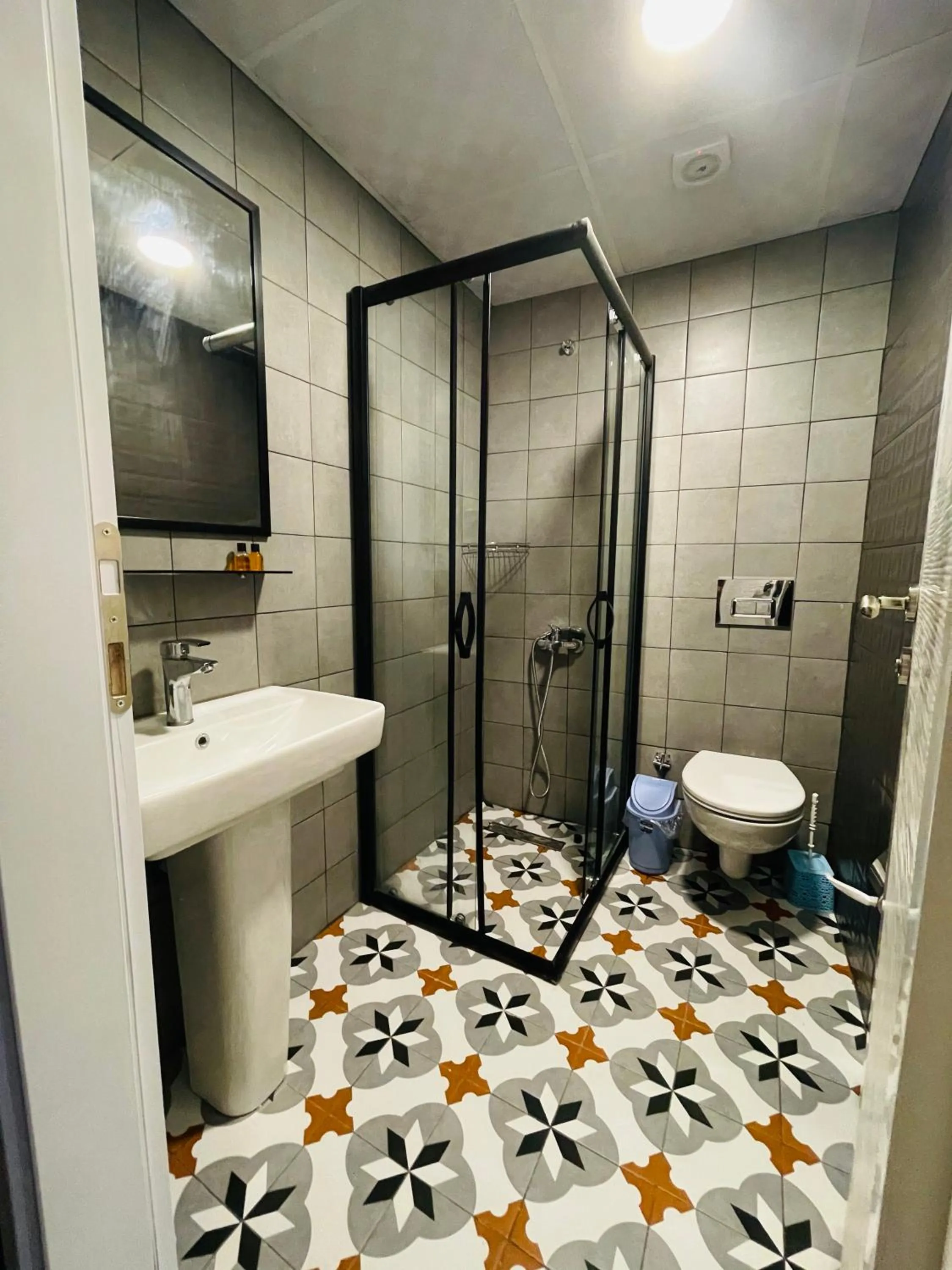 Bathroom in BetaS GuestHouse