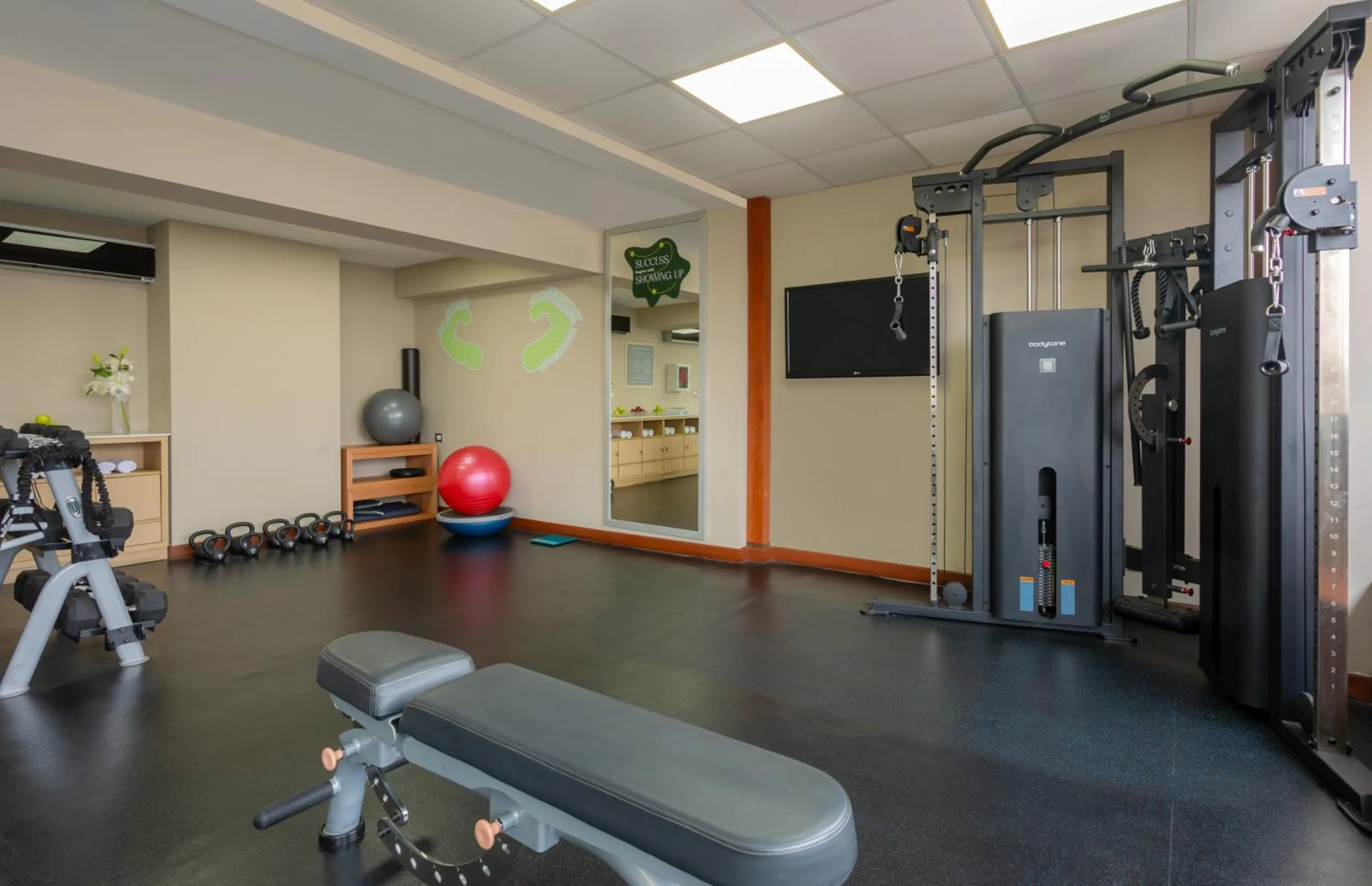 Fitness centre/facilities in Sonesta Hotel Miraflores