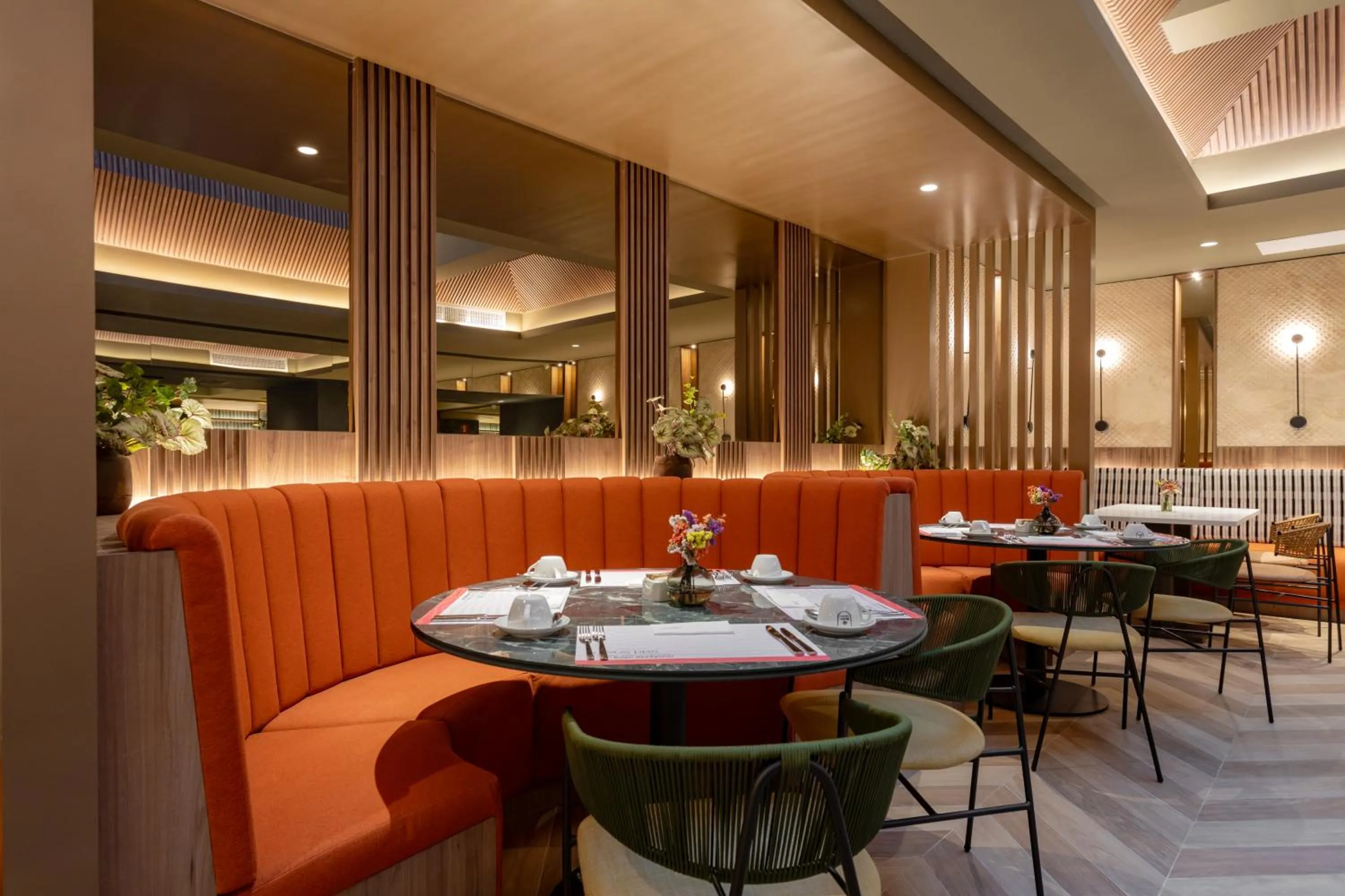 Restaurant/places to eat in Sonesta Hotel Miraflores