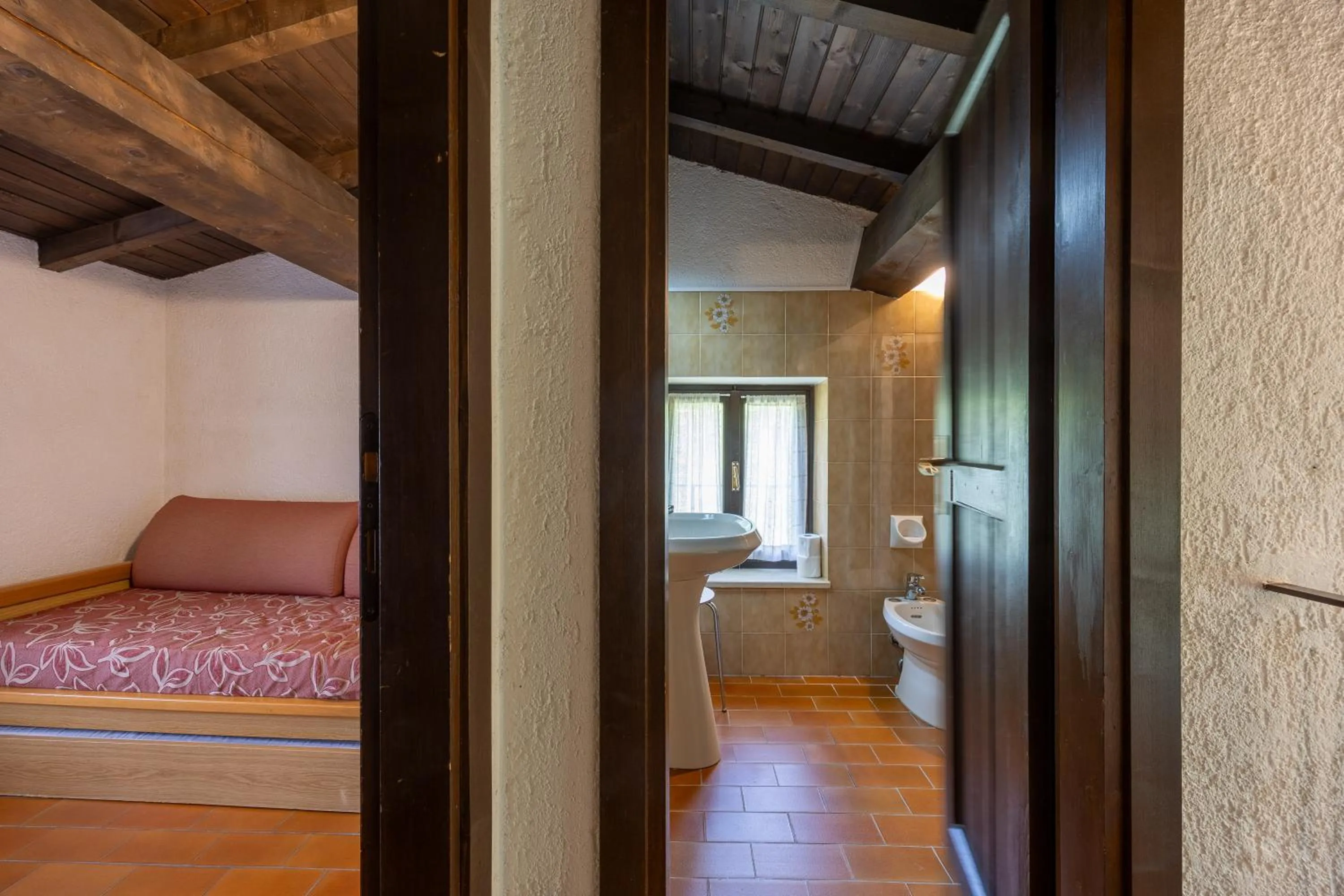 Bathroom, Bed in Residence San Michele