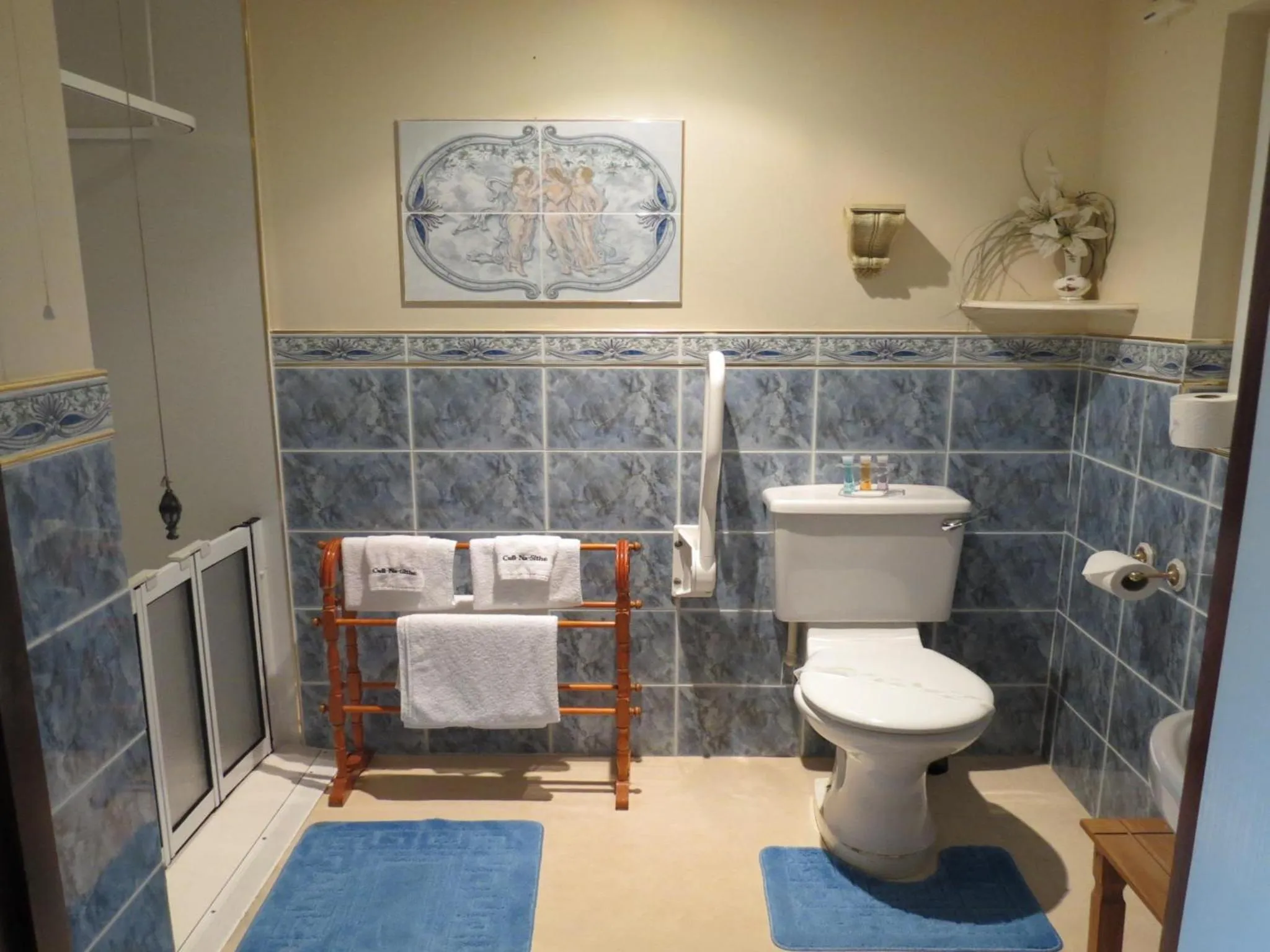 Bathroom in Cuil Na Sithe