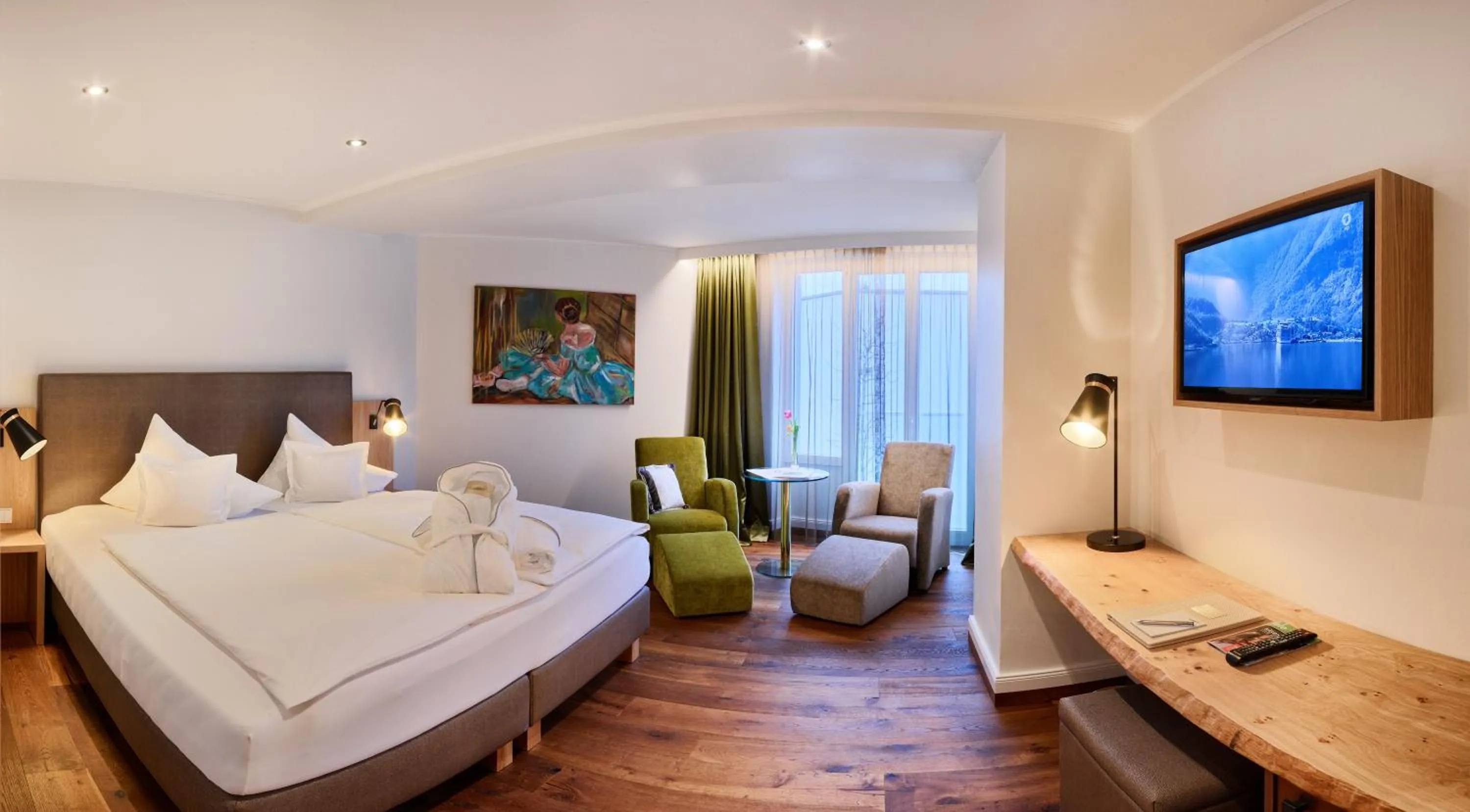 Photo of the whole room, Bed in Hotel Villa Hügel