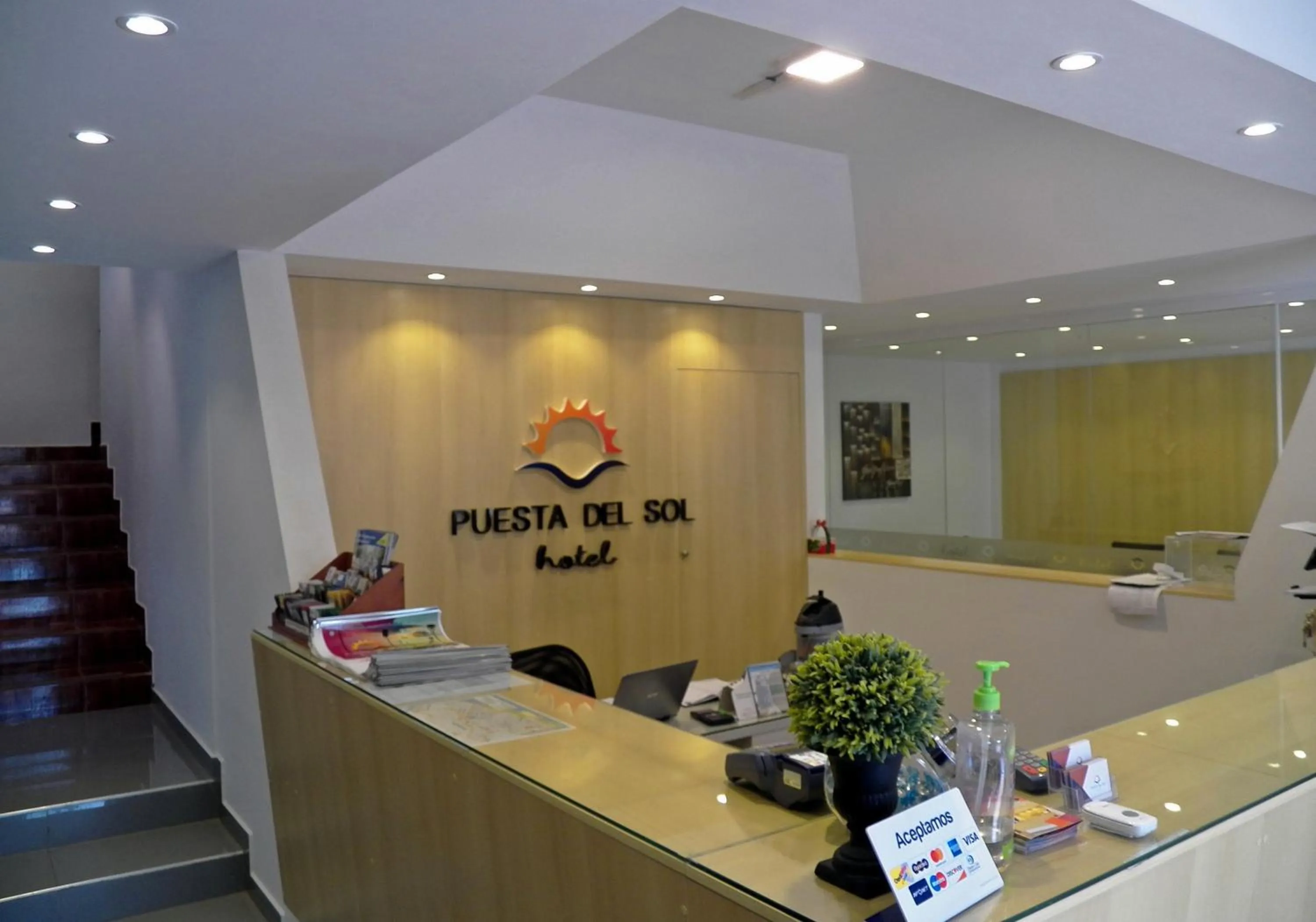 Lobby or reception in Hotel Puesta del Sol by Nobile