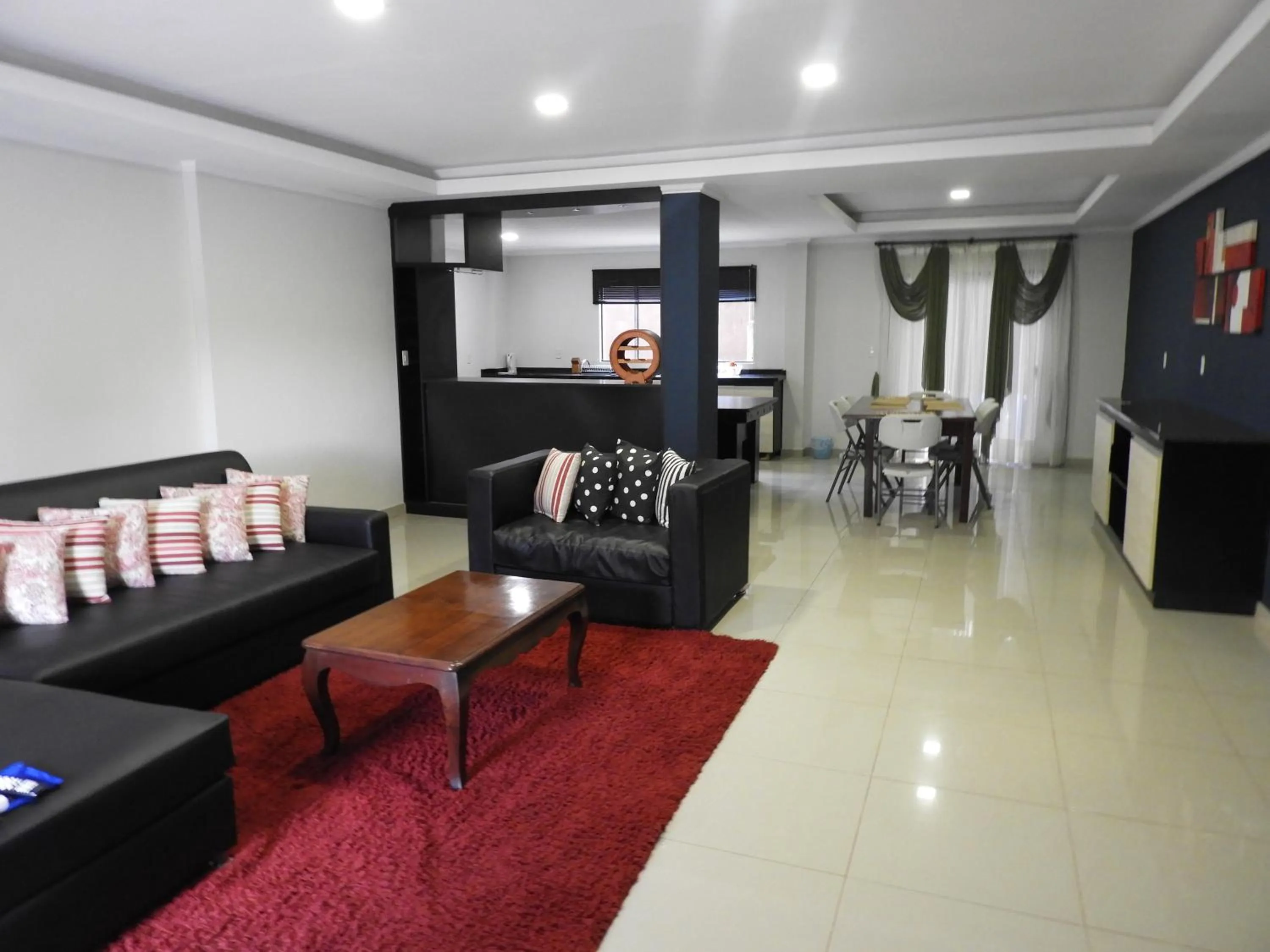 Living room in Hotel Puesta del Sol by Nobile