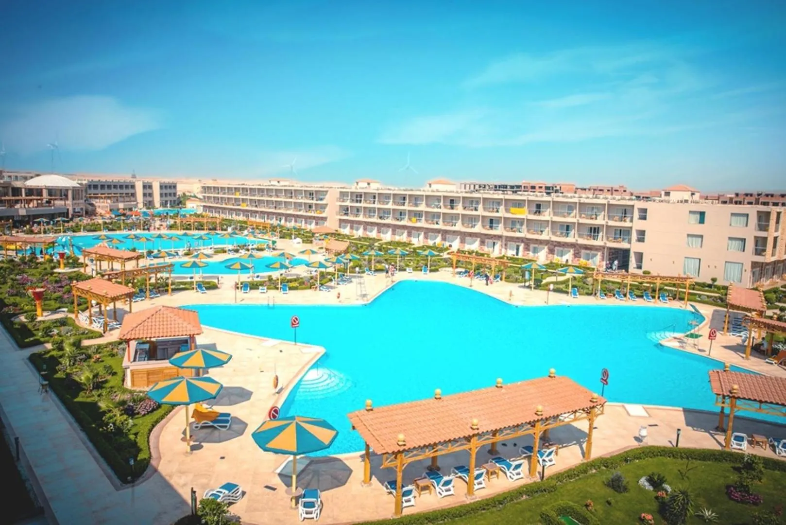 Property building in Hawaii Paradise Aqua Park Resort - Families and Couples Only