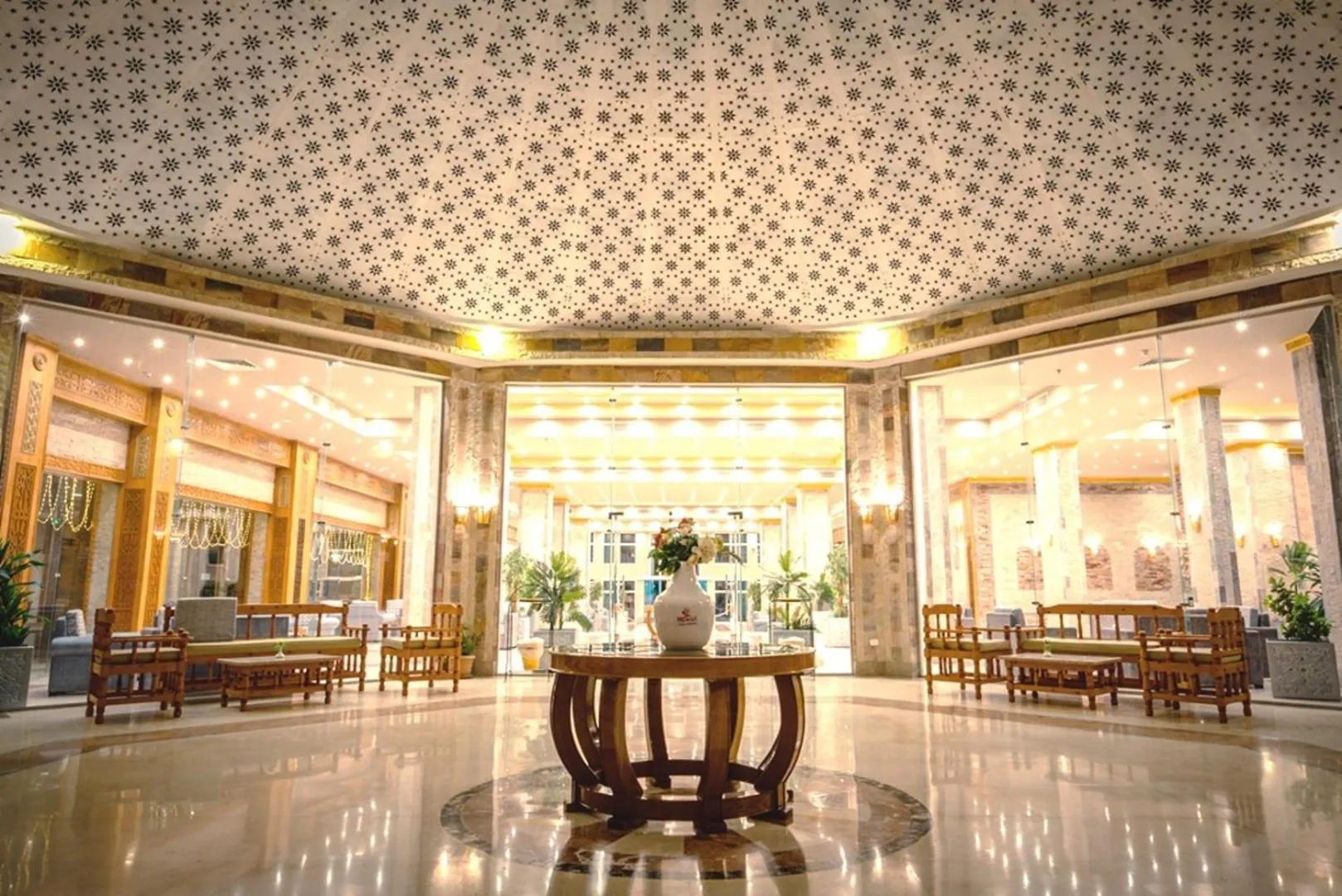 Property building in Hawaii Paradise Aqua Park Resort - Families and Couples Only