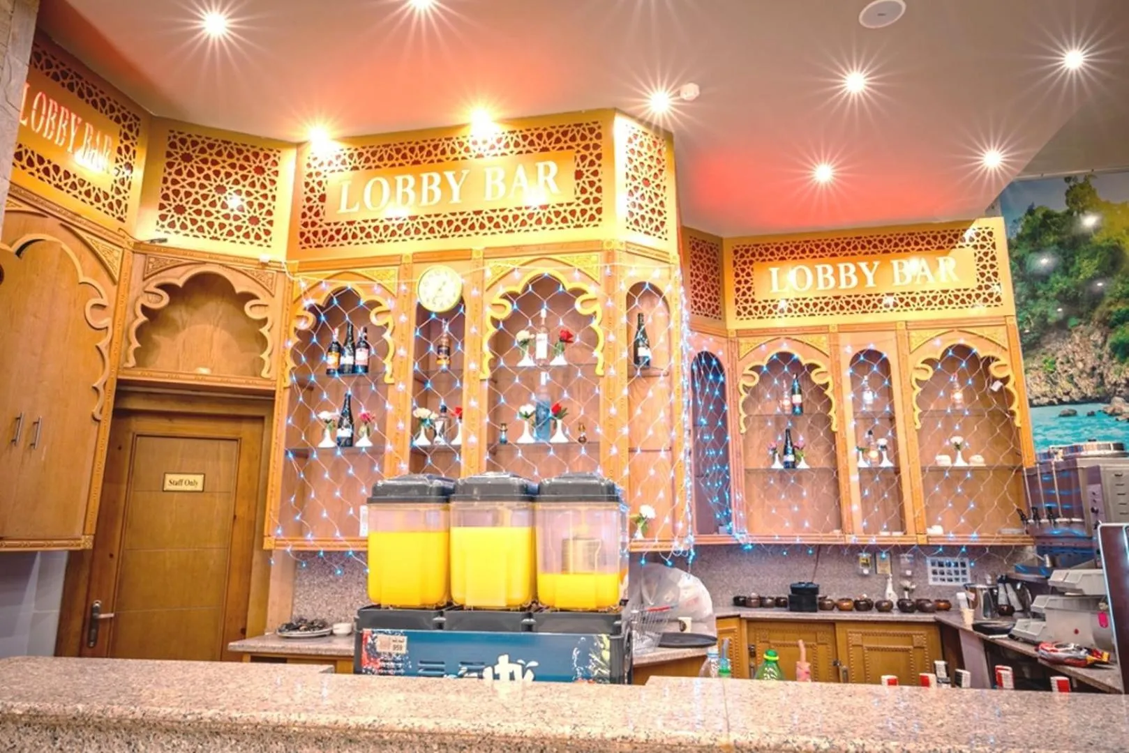 Lounge or bar in Hawaii Paradise Aqua Park Resort - Families and Couples Only