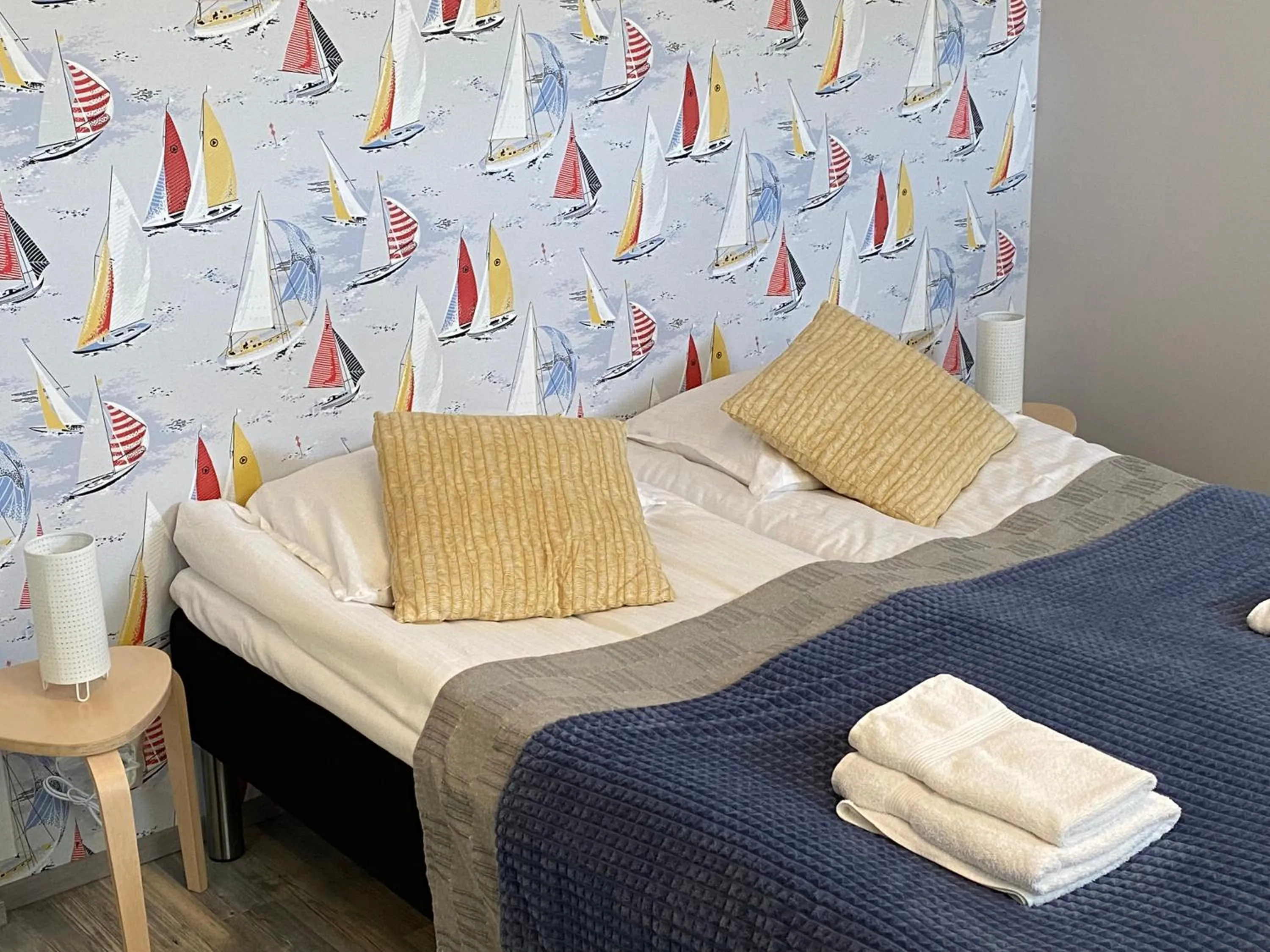 Bedroom, Bed in Savonlinna Rentals