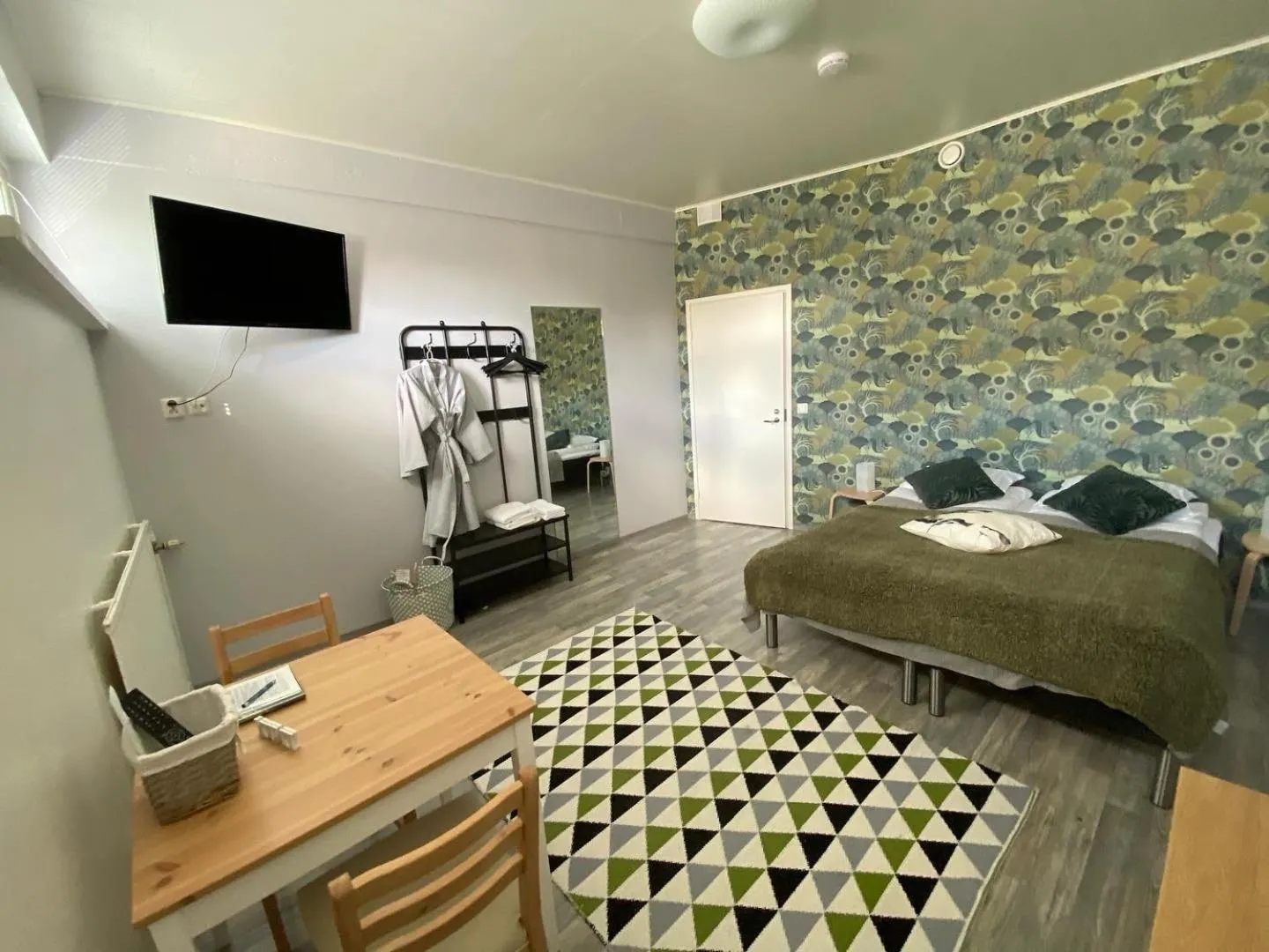 Bedroom, Bed in Savonlinna Rentals