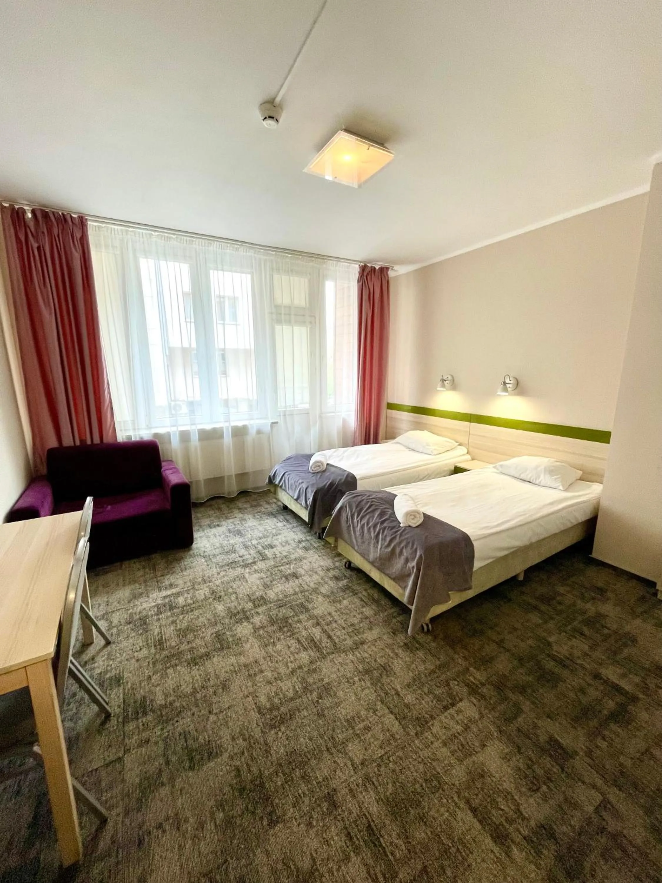 Photo of the whole room, Bed in eMKa Hostel