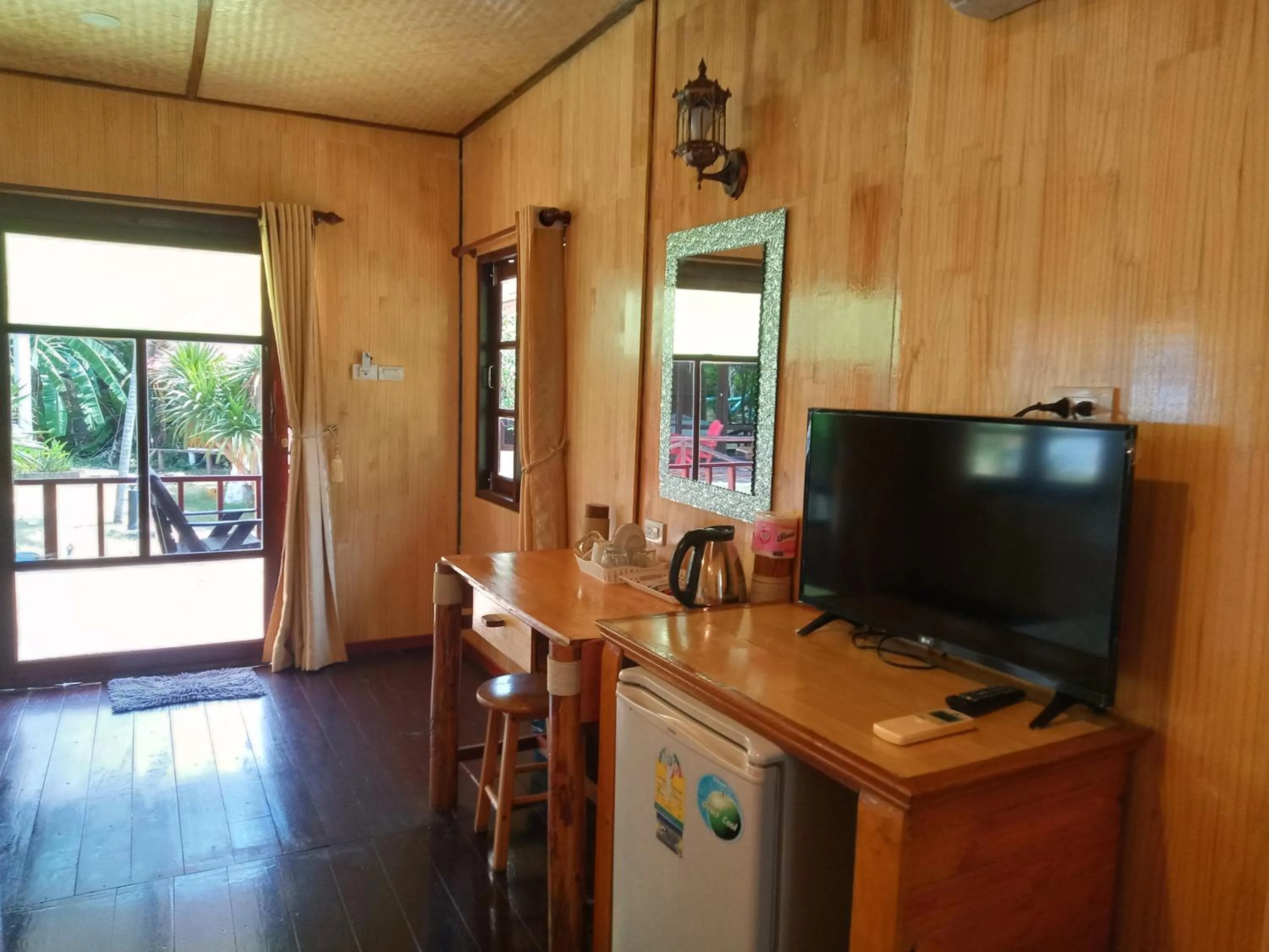 Bow Thong Beach Resort