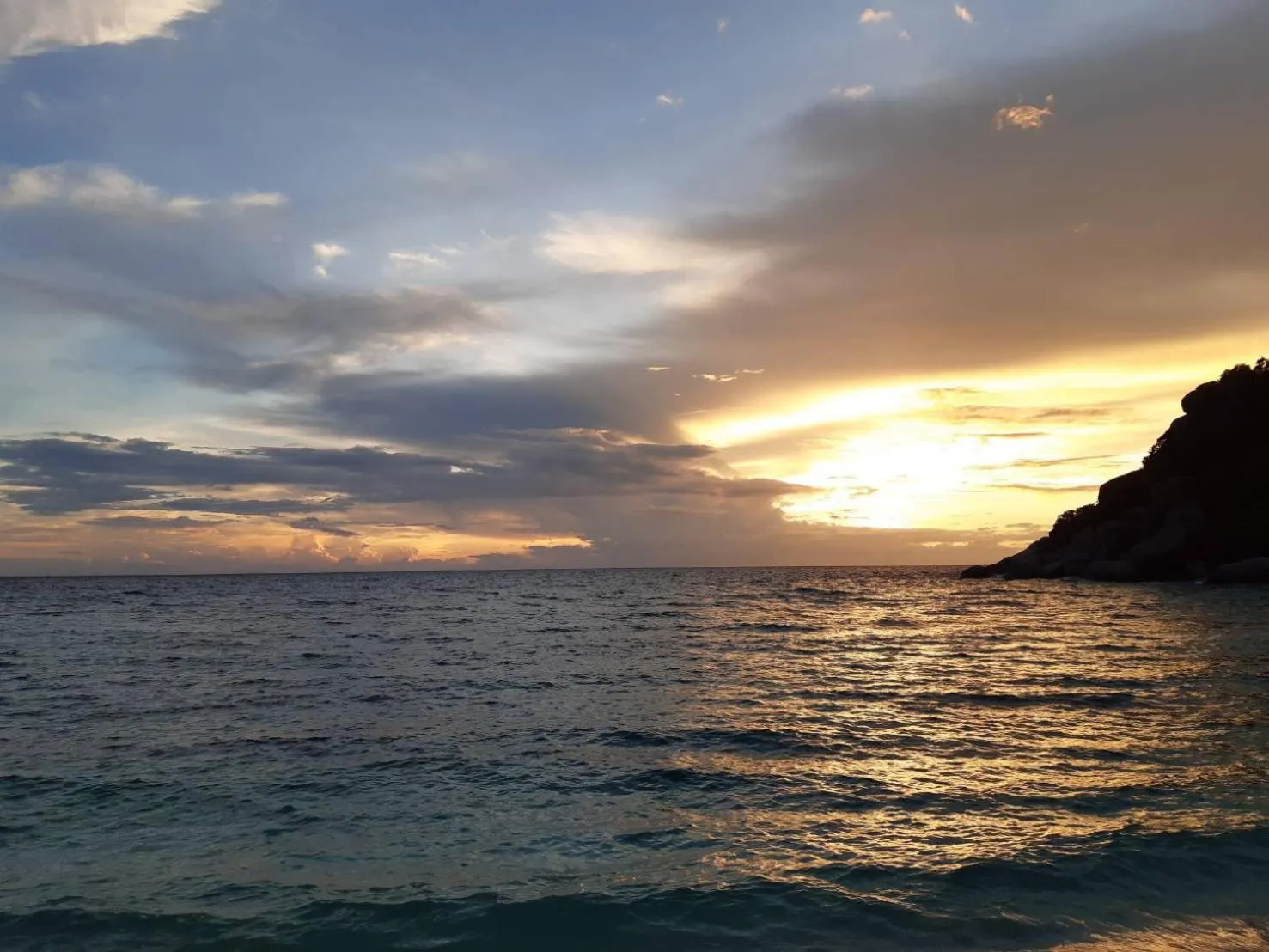 Sunset in Nangyuan Island Dive Resort
