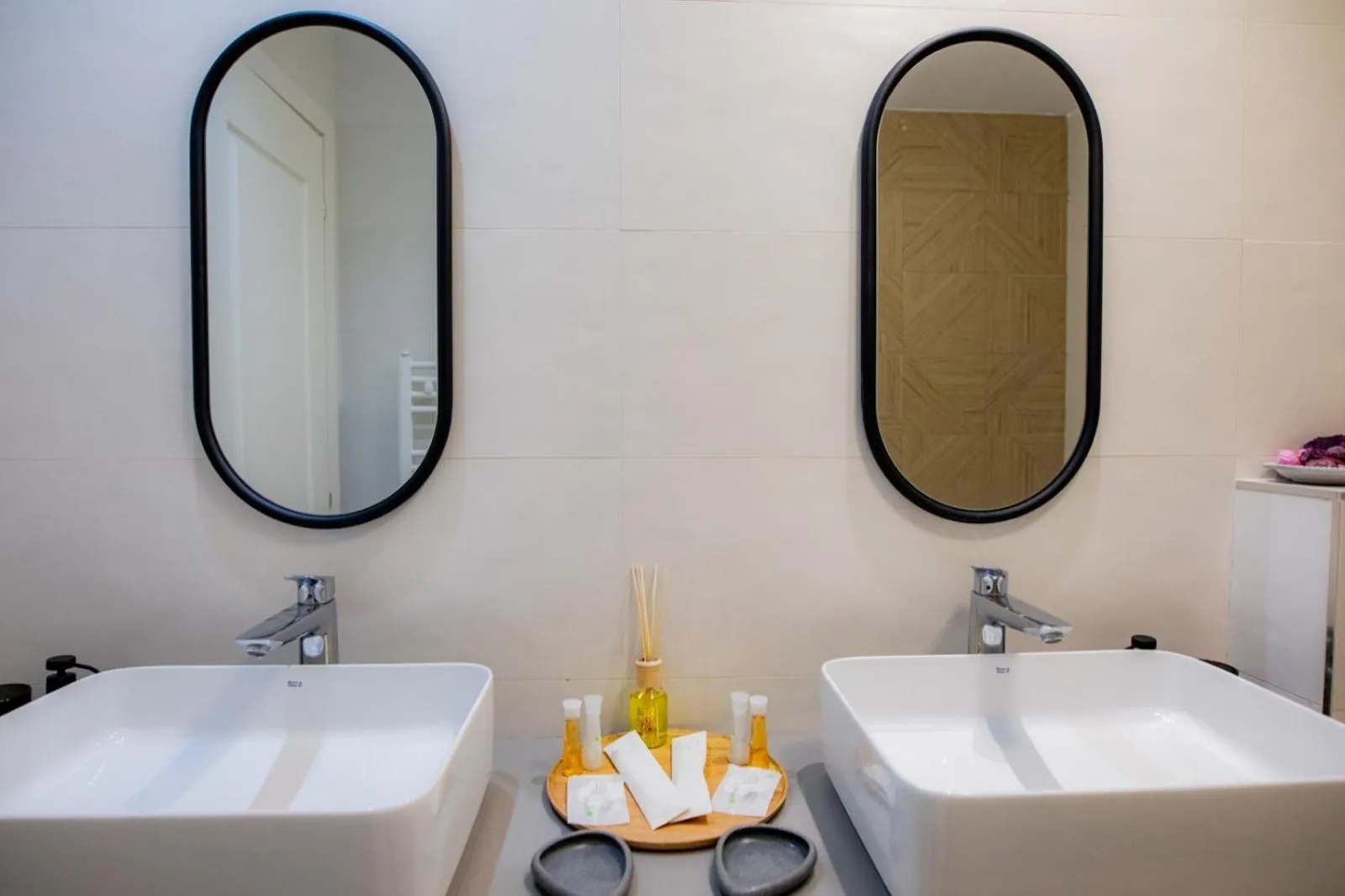 Bathroom in Sea On Mamaia