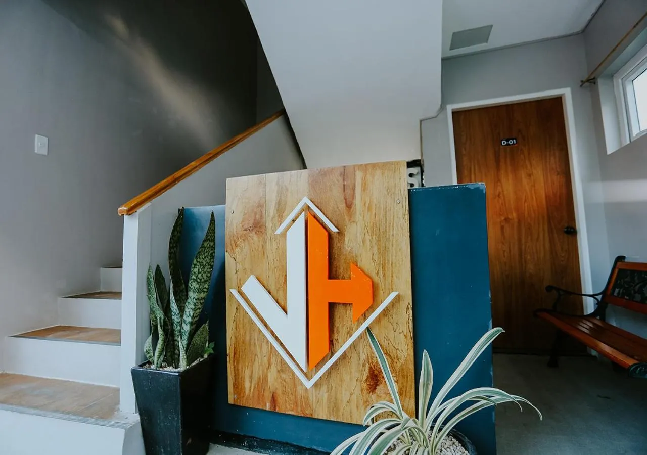 Viajeros Hostel Boracay