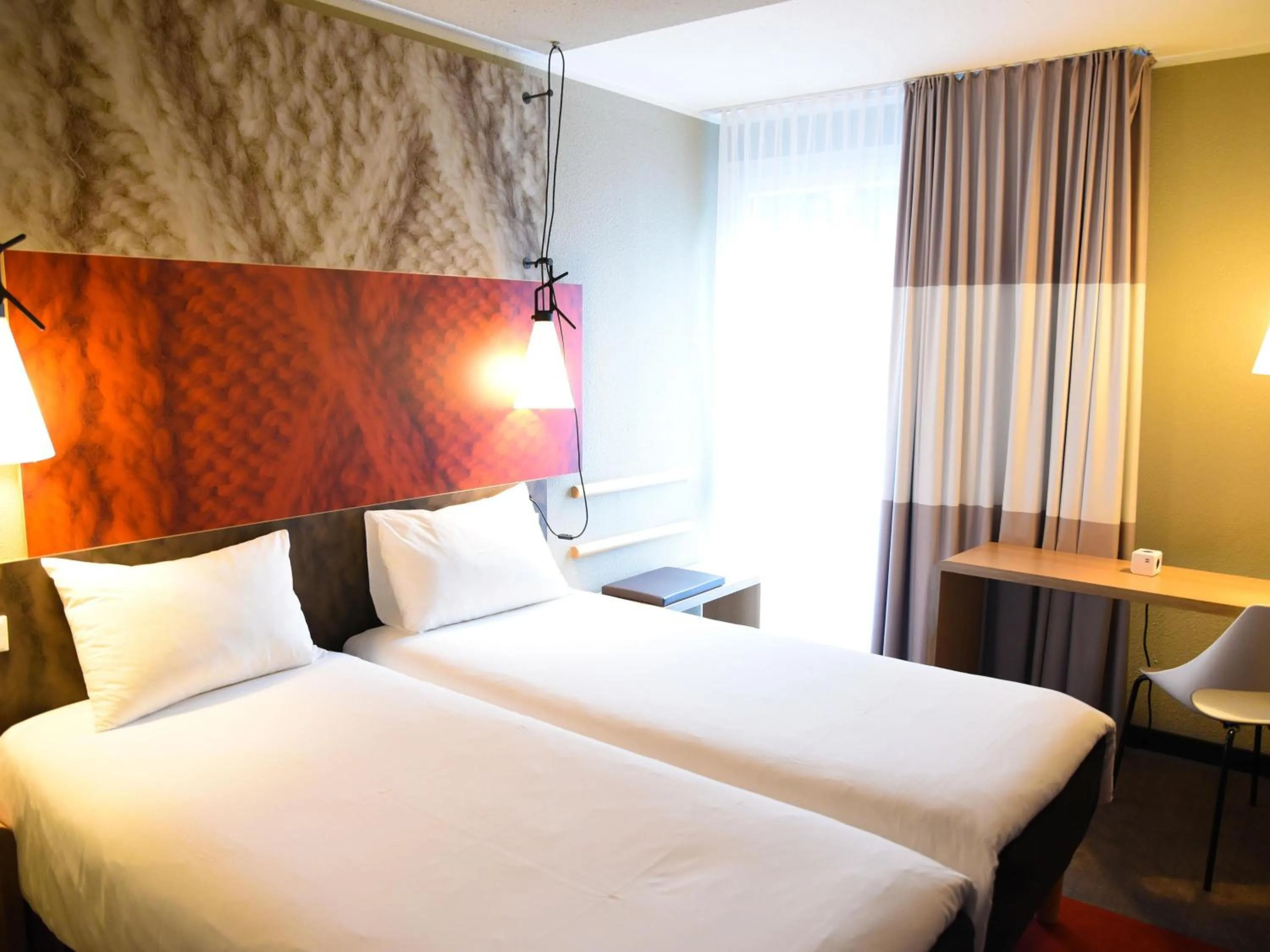 Bedroom, Bed in ibis Aachen Marschiertor - Aix-la-Chapelle