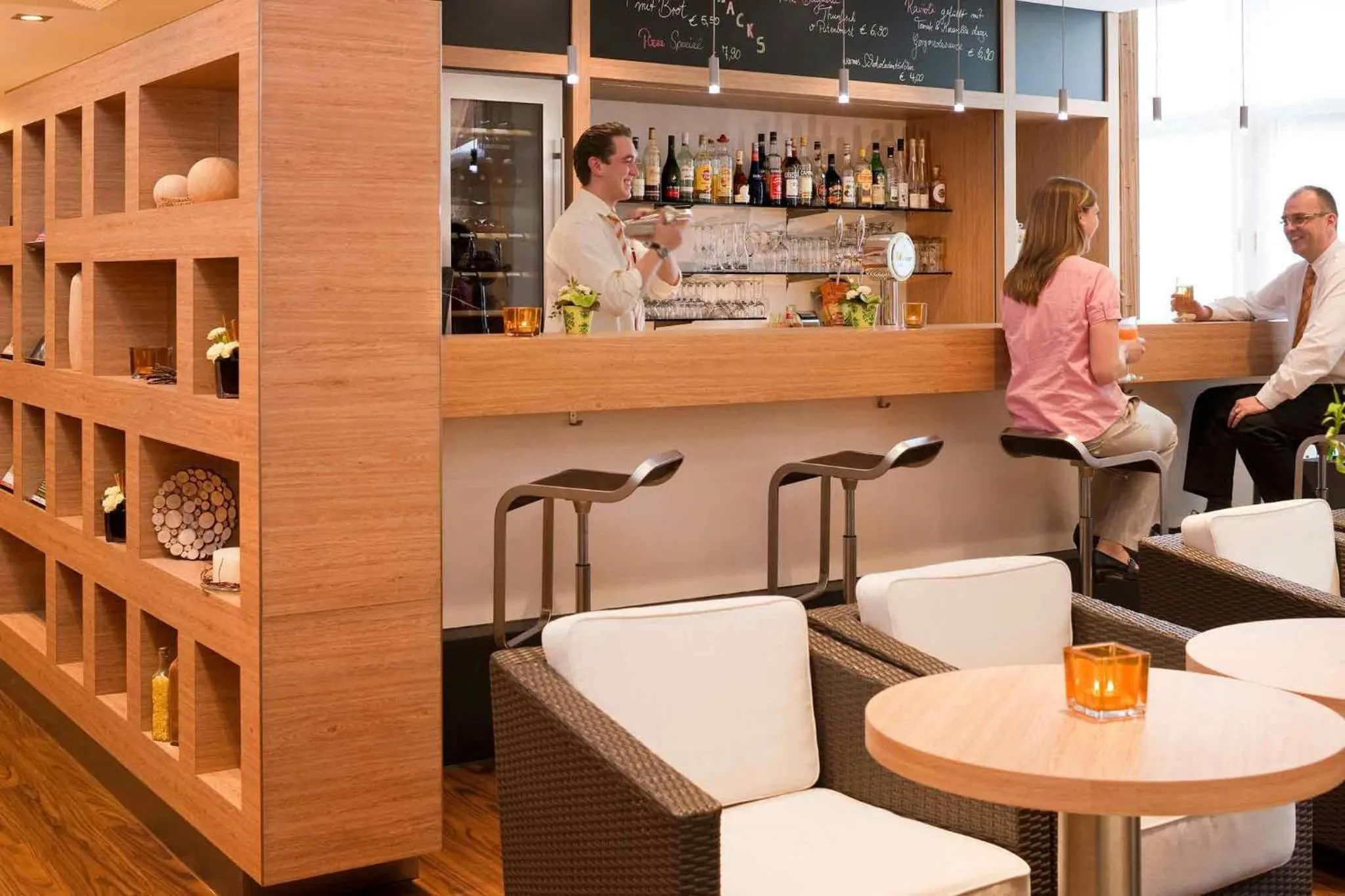 Lounge or bar in ibis Aachen Marschiertor - Aix-la-Chapelle