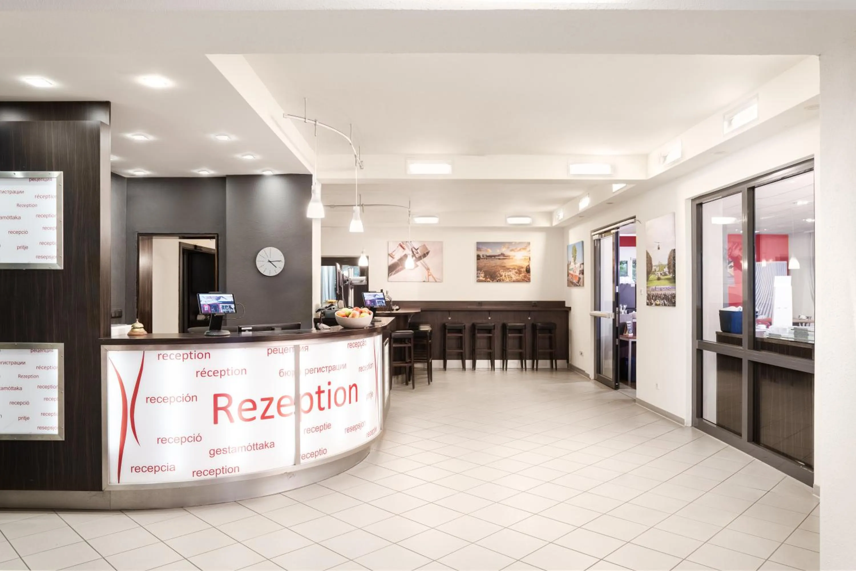 Lobby or reception in Hotel Speyer am Technik Museum