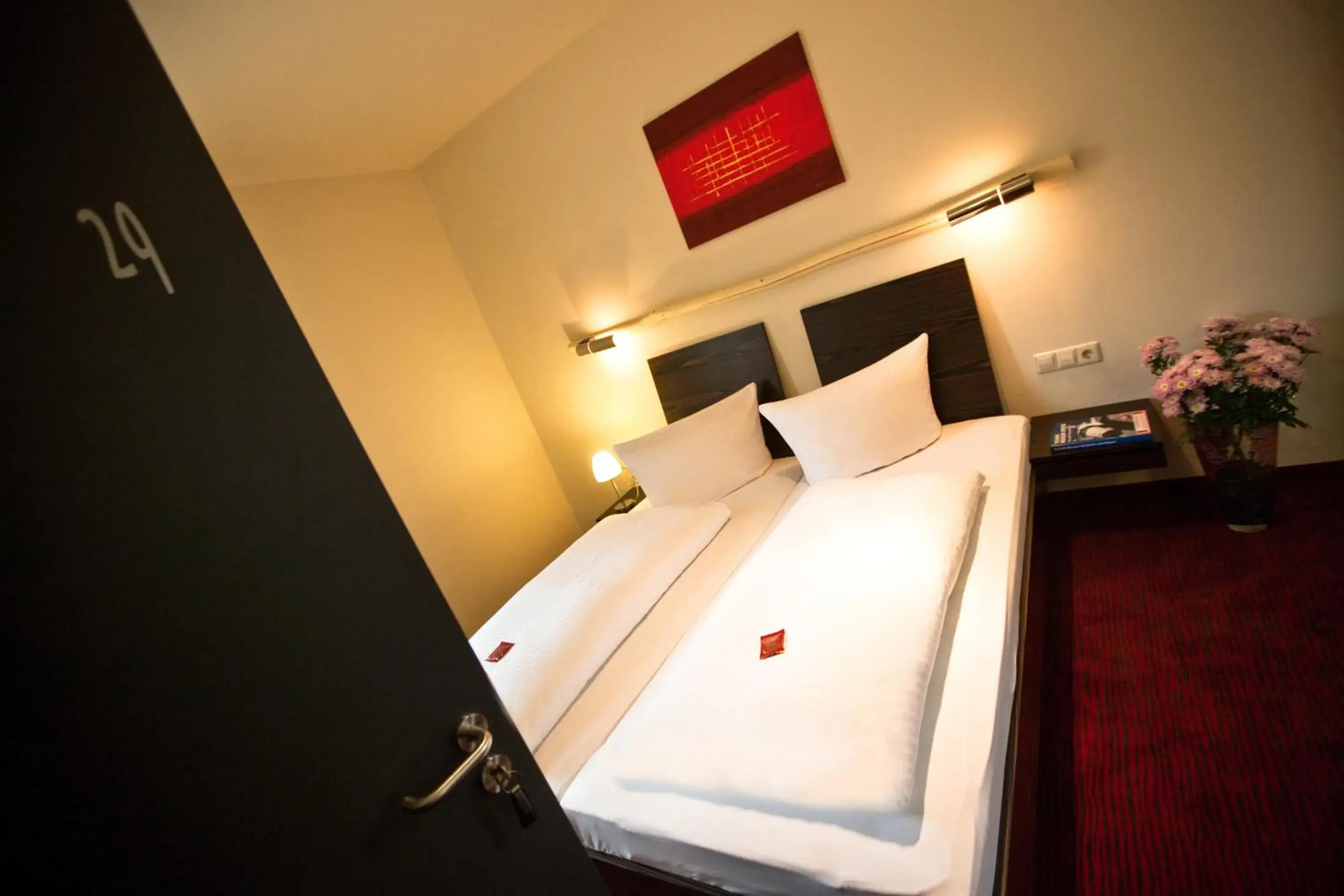 Comfort Double Room in Hotel Speyer am Technik Museum Comfort Double Room in Hotel Speyer am Technik Museum