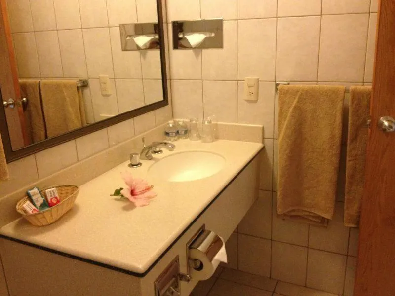 Bathroom in The Halfway Inn