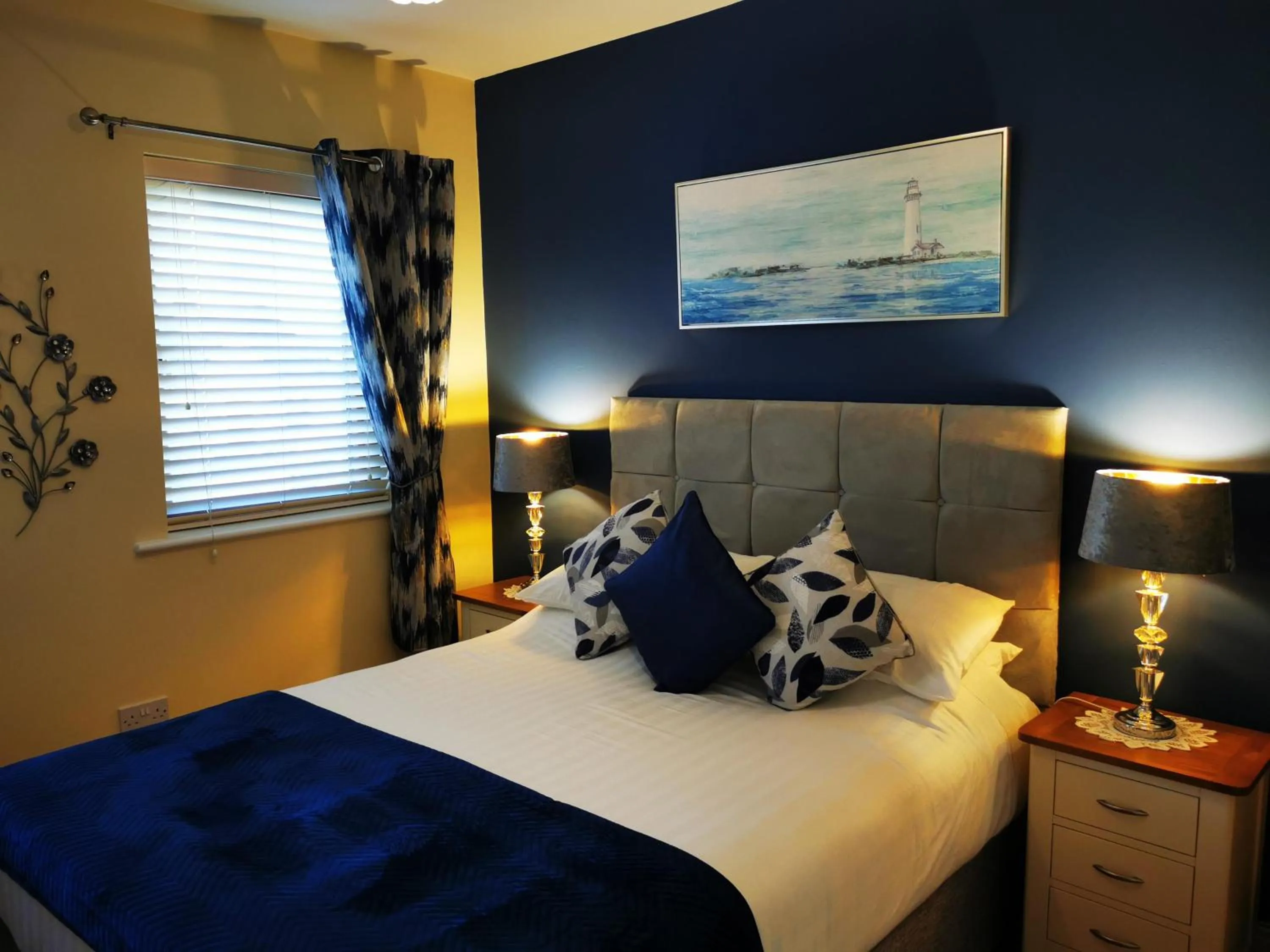 Bedroom in Ocean Heights B&B