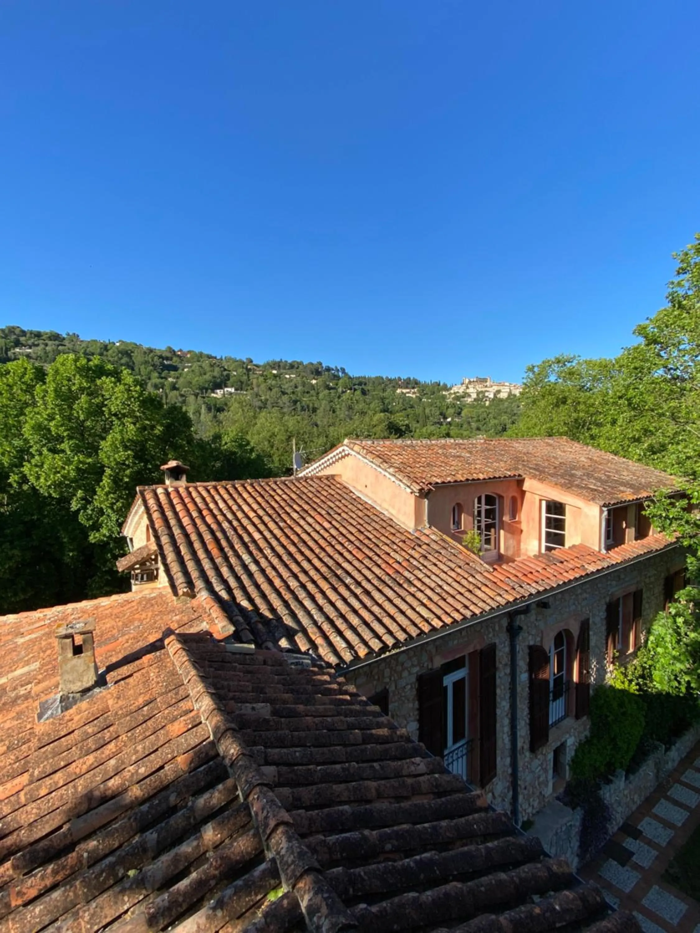 Property building in Domaine De Sainte Annette