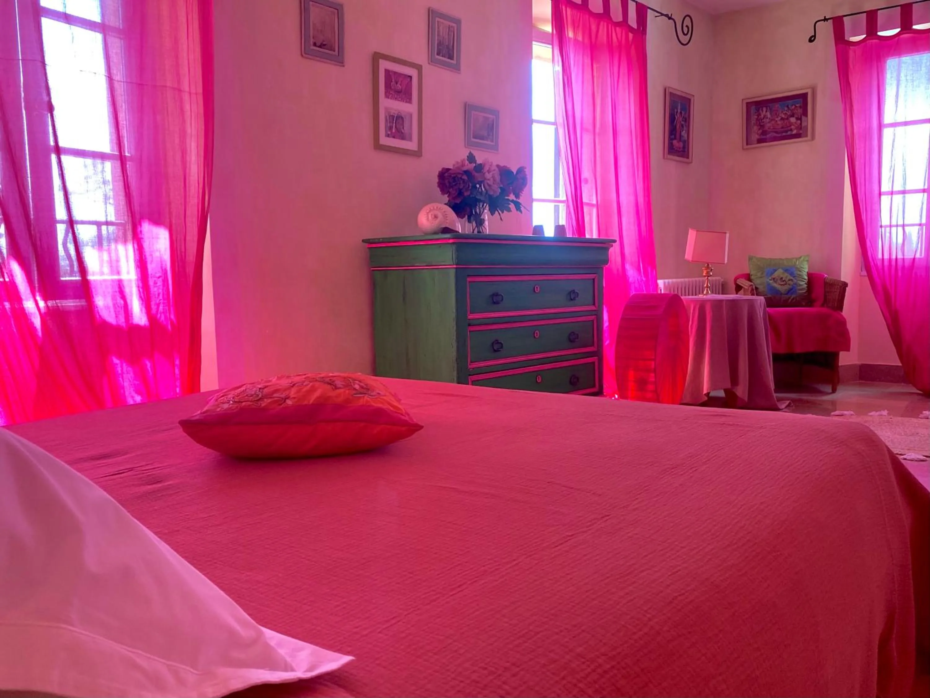 Bed in Domaine De Sainte Annette