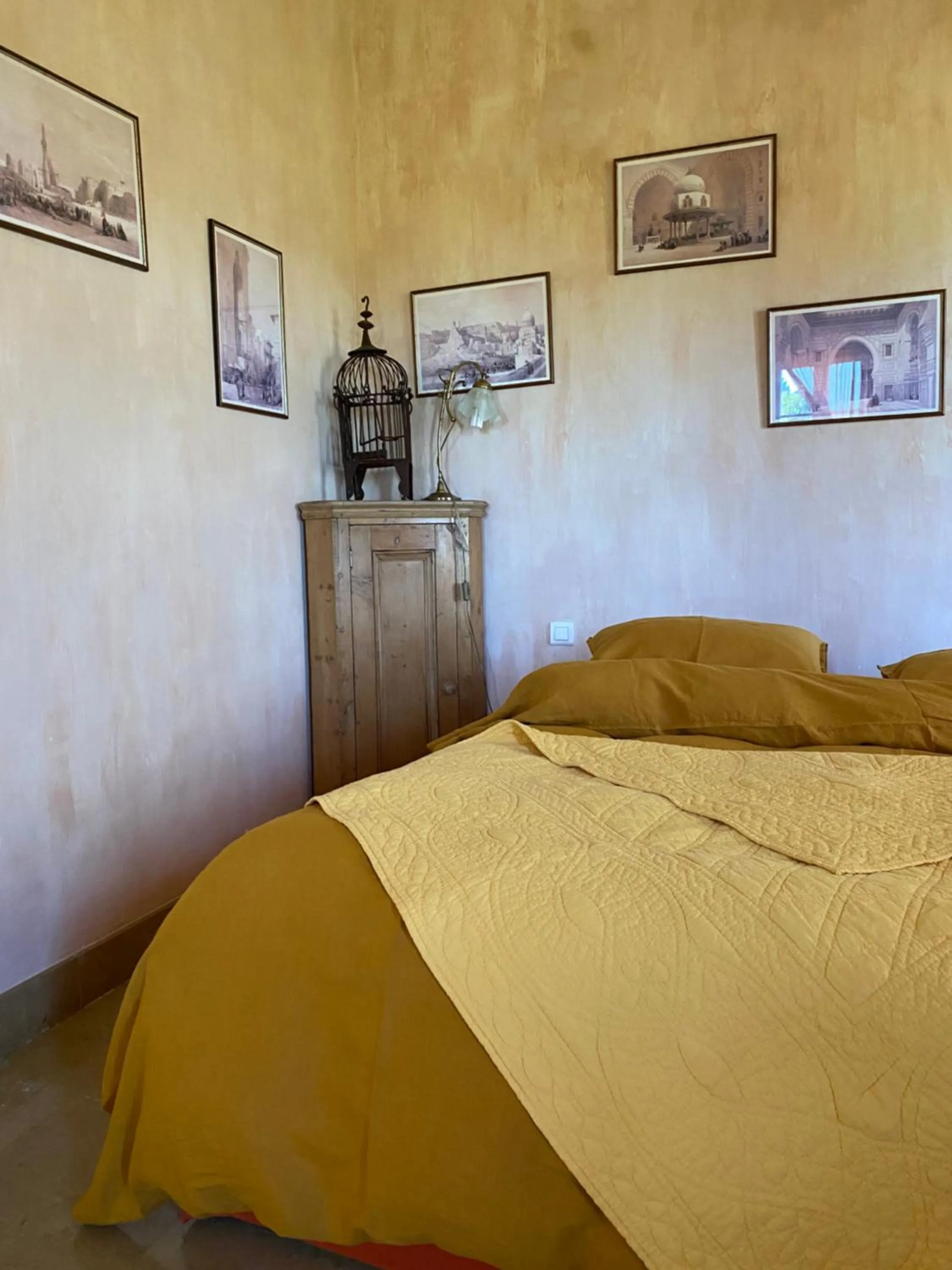 Bed in Domaine De Sainte Annette