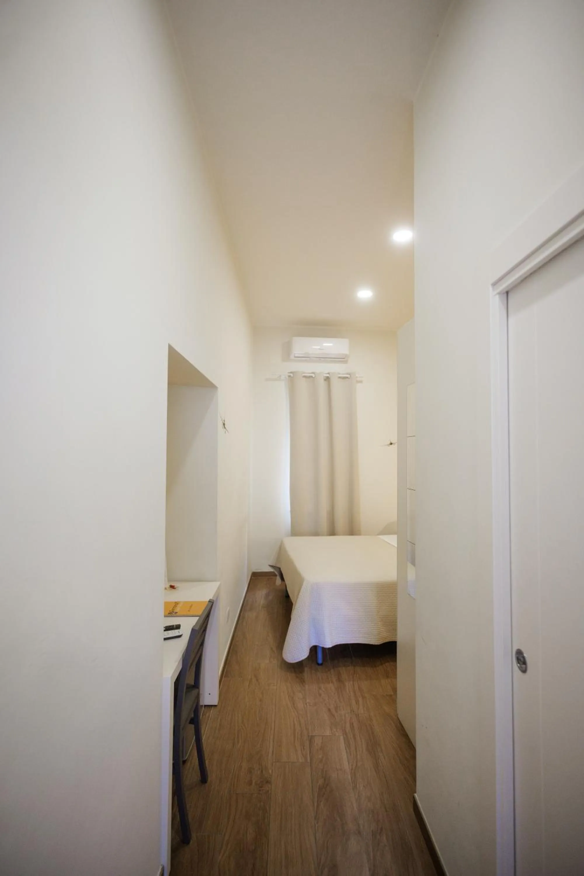 Bedroom, Bed in Terminal 1 Guest House