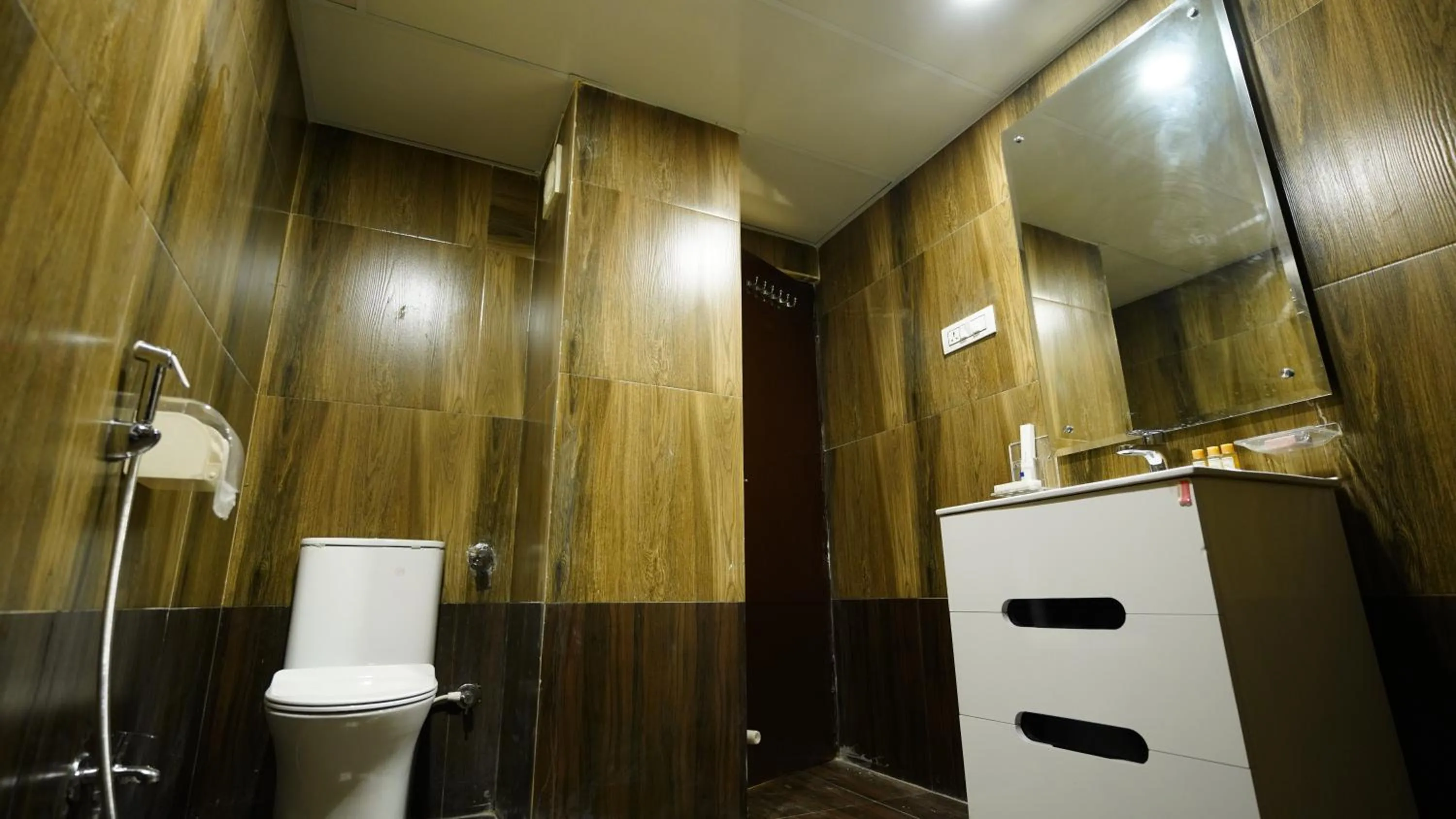 Bathroom in New Hotel Suhail