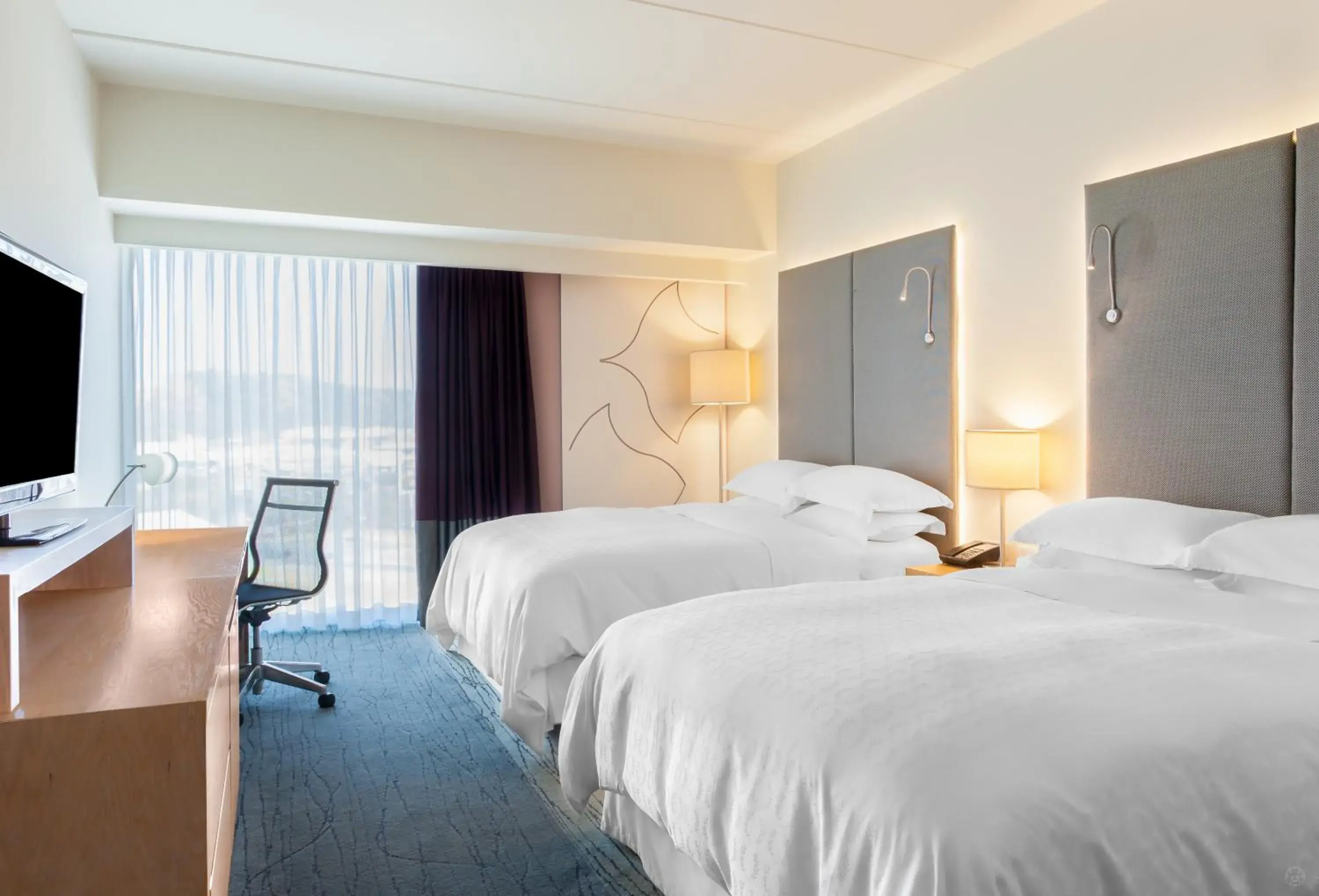 Queen Room with Two Queen Beds and Mountain View - Club Lounge Access in Sheraton San Jose Hotel, Costa Rica Queen Room with Two Queen Beds and Mountain View - Club Lounge Access in Sheraton San Jose Hotel, Costa Rica