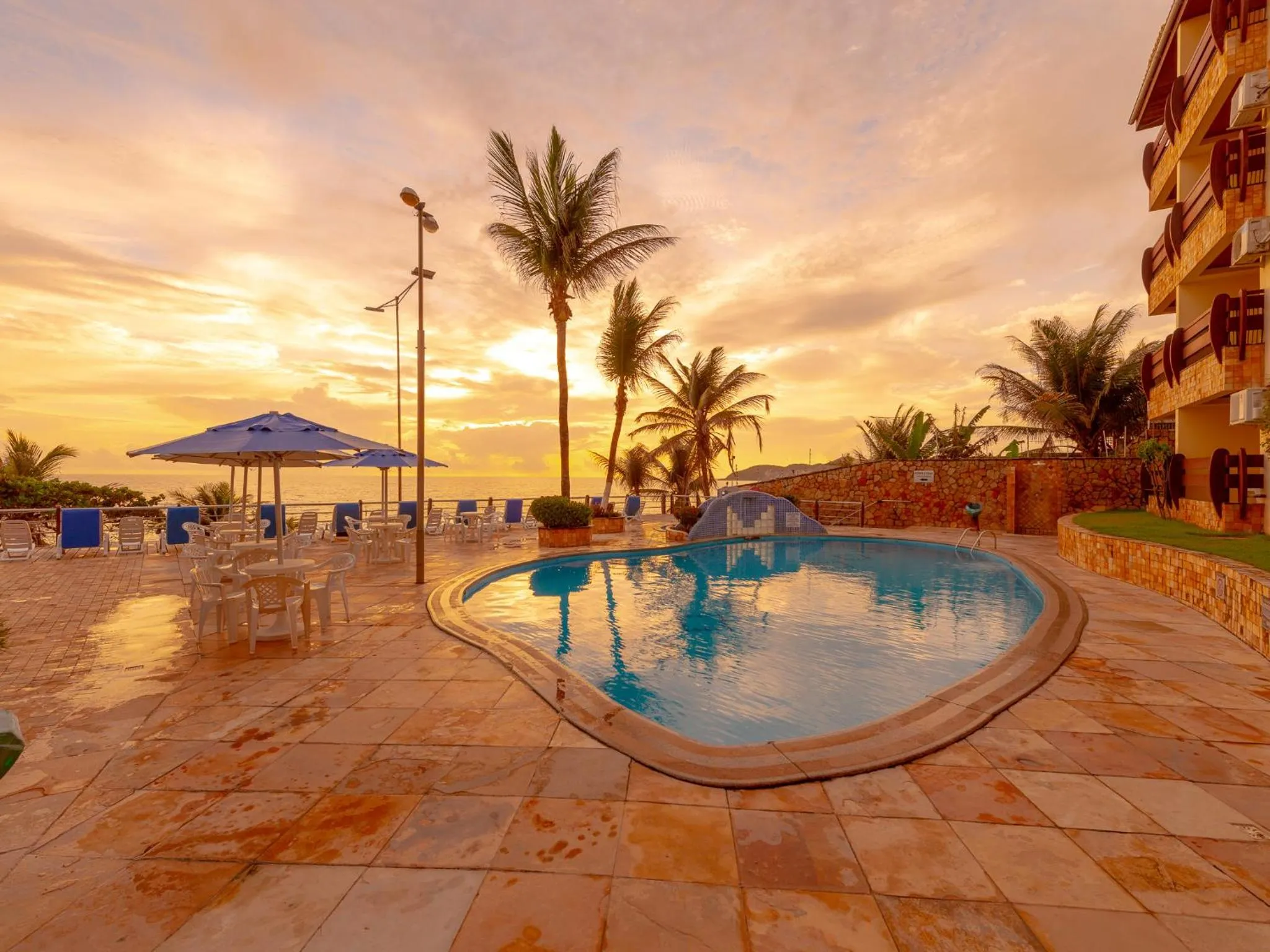 Swimming pool in Happy Hotel Praia Azul