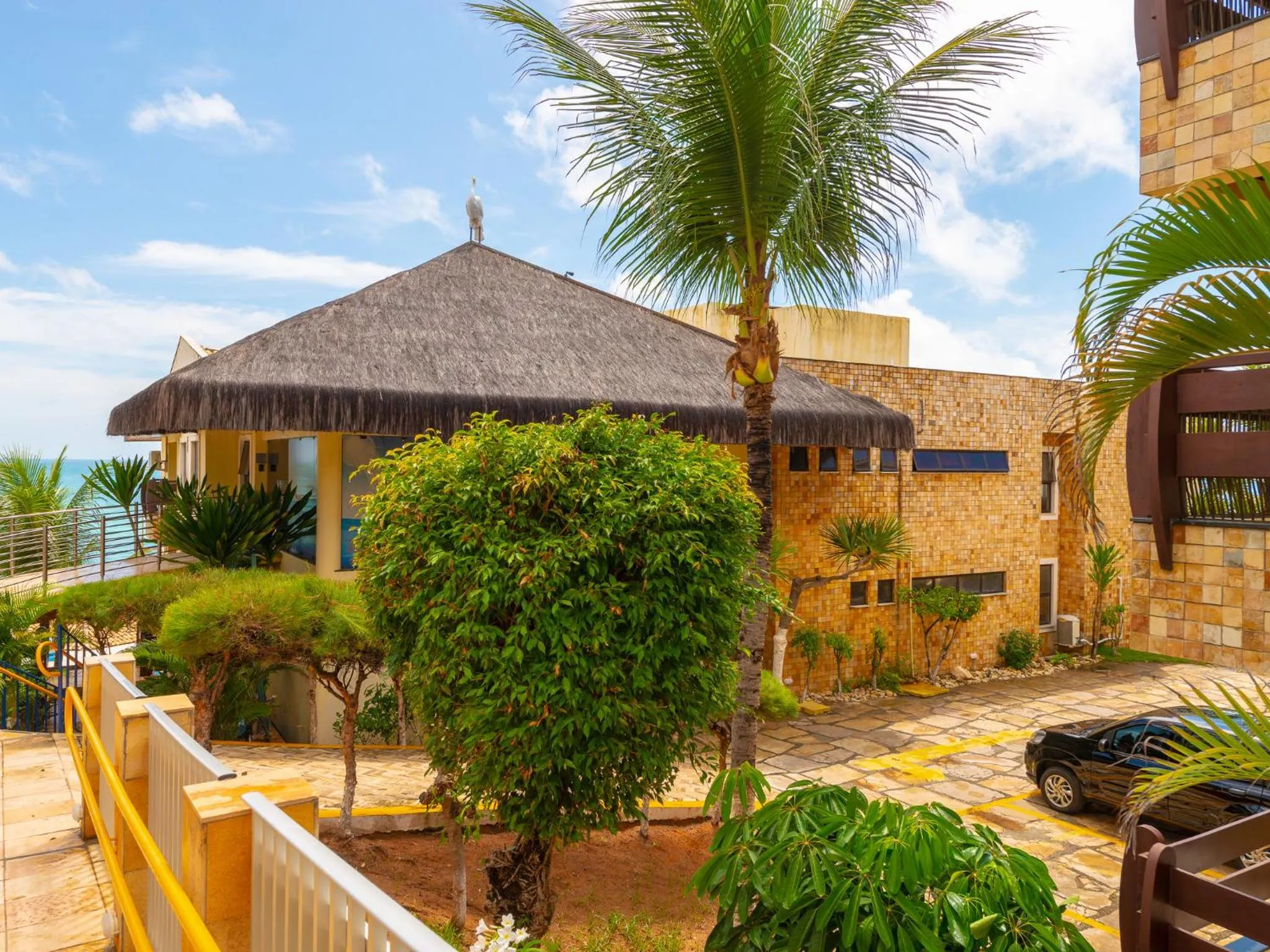 Facade/entrance in Happy Hotel Praia Azul
