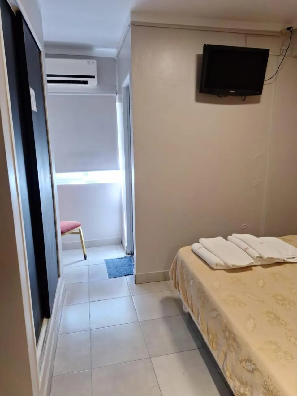 Bed in Hotel Marilian II