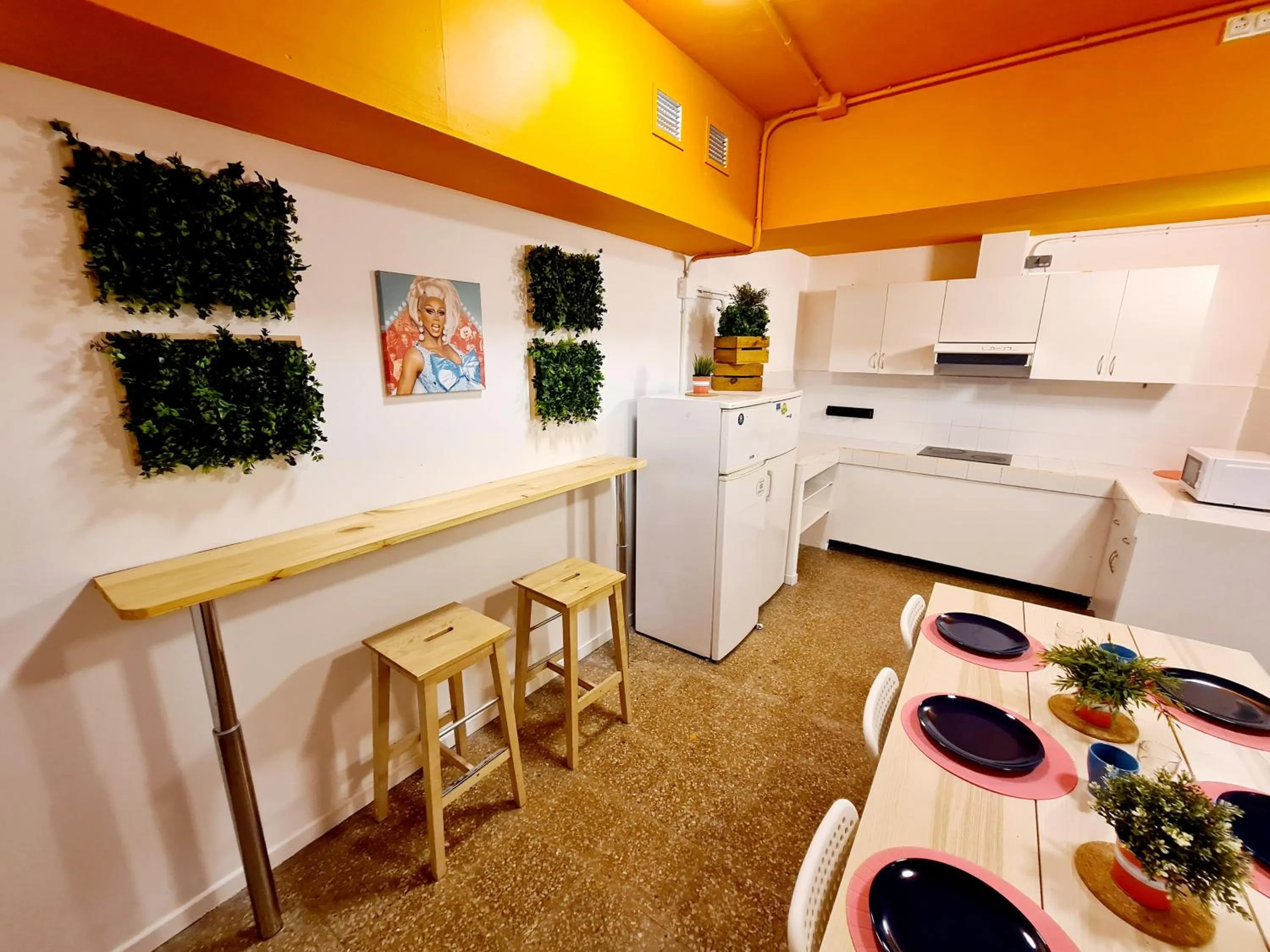 Communal lounge/ TV room in Arc House Gracia