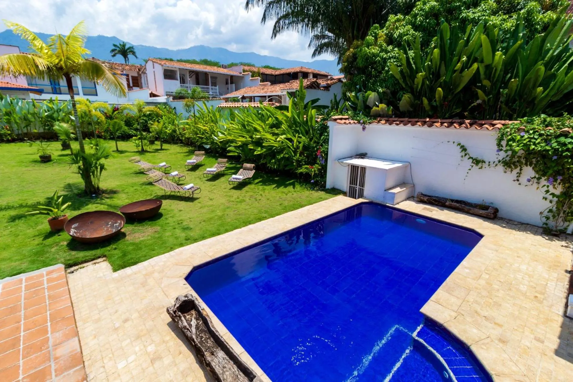 Swimming pool in Hotel Fundadores en Cauca Viejo Fundadores