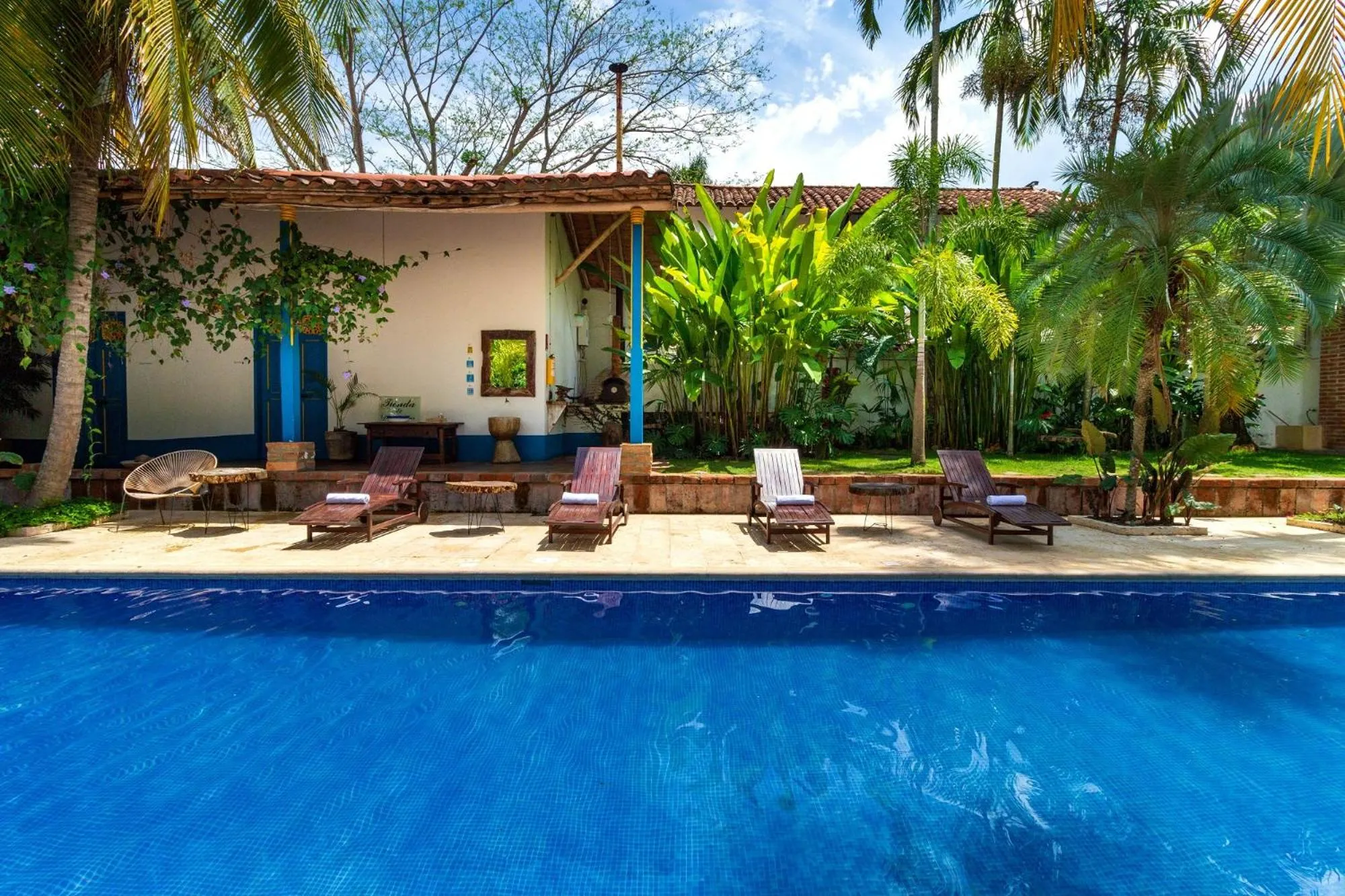 Swimming pool in Hotel Fundadores en Cauca Viejo Fundadores