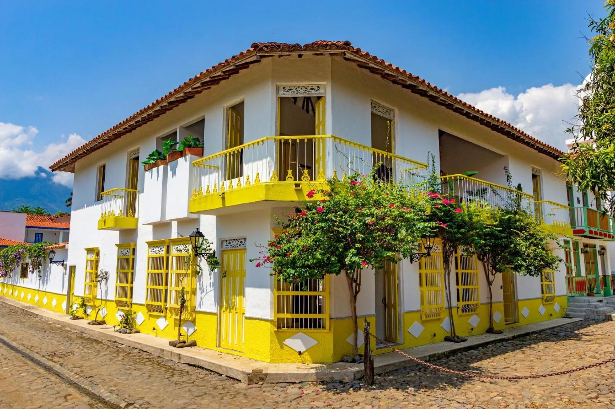 Property building in Hotel Fundadores en Cauca Viejo Fundadores